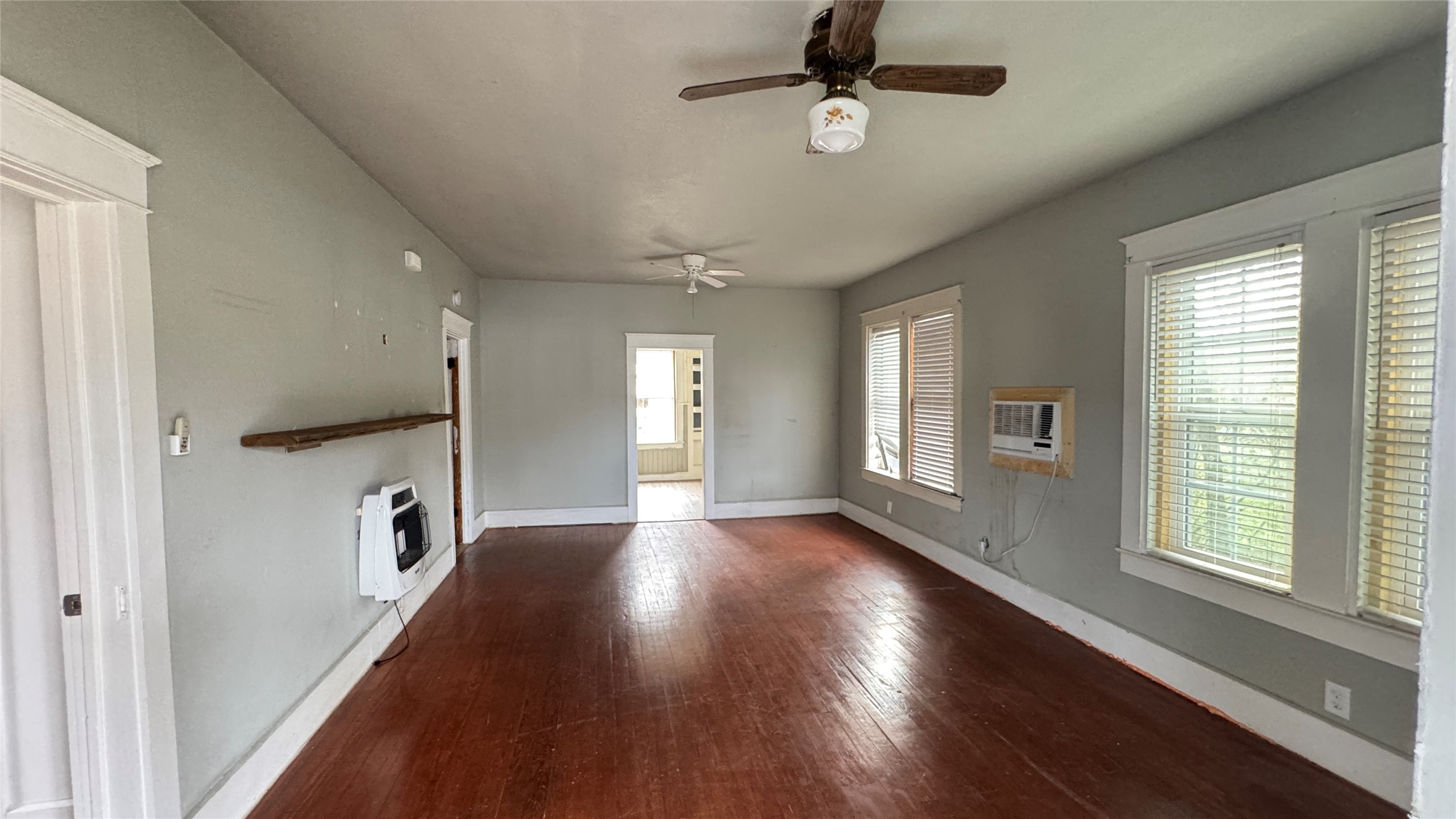 1428 E Garnett Street Gainesville TX 76240