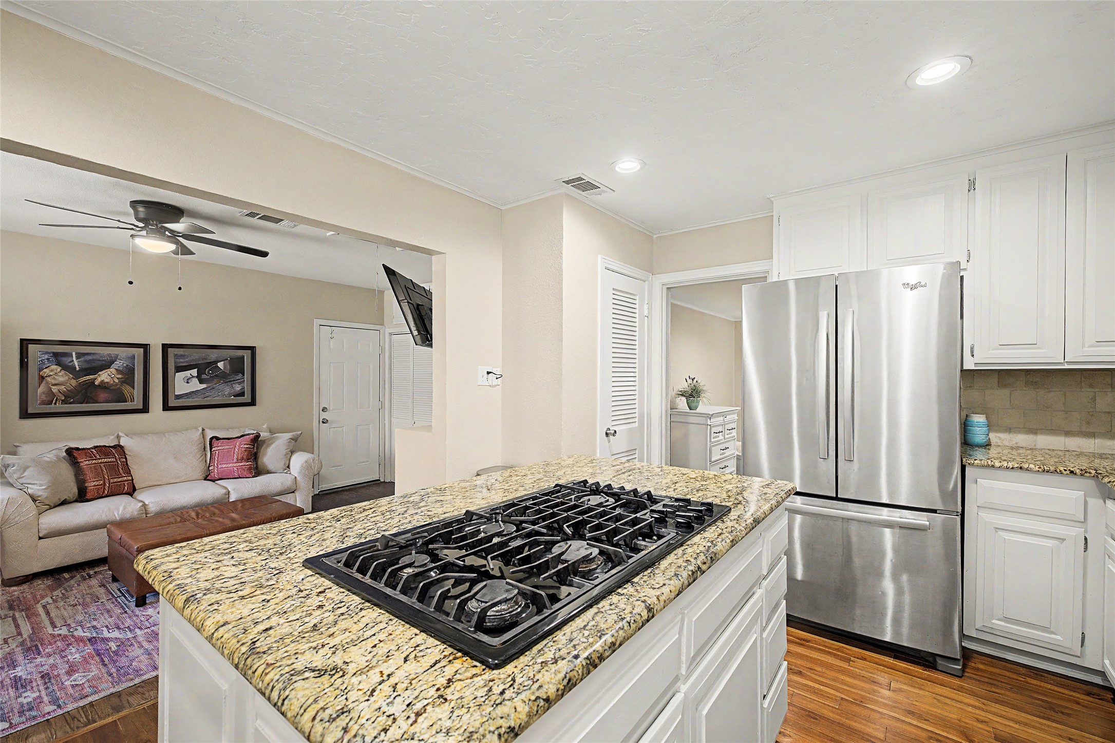 3644 W Seminary Drive Fort Worth TX 76109