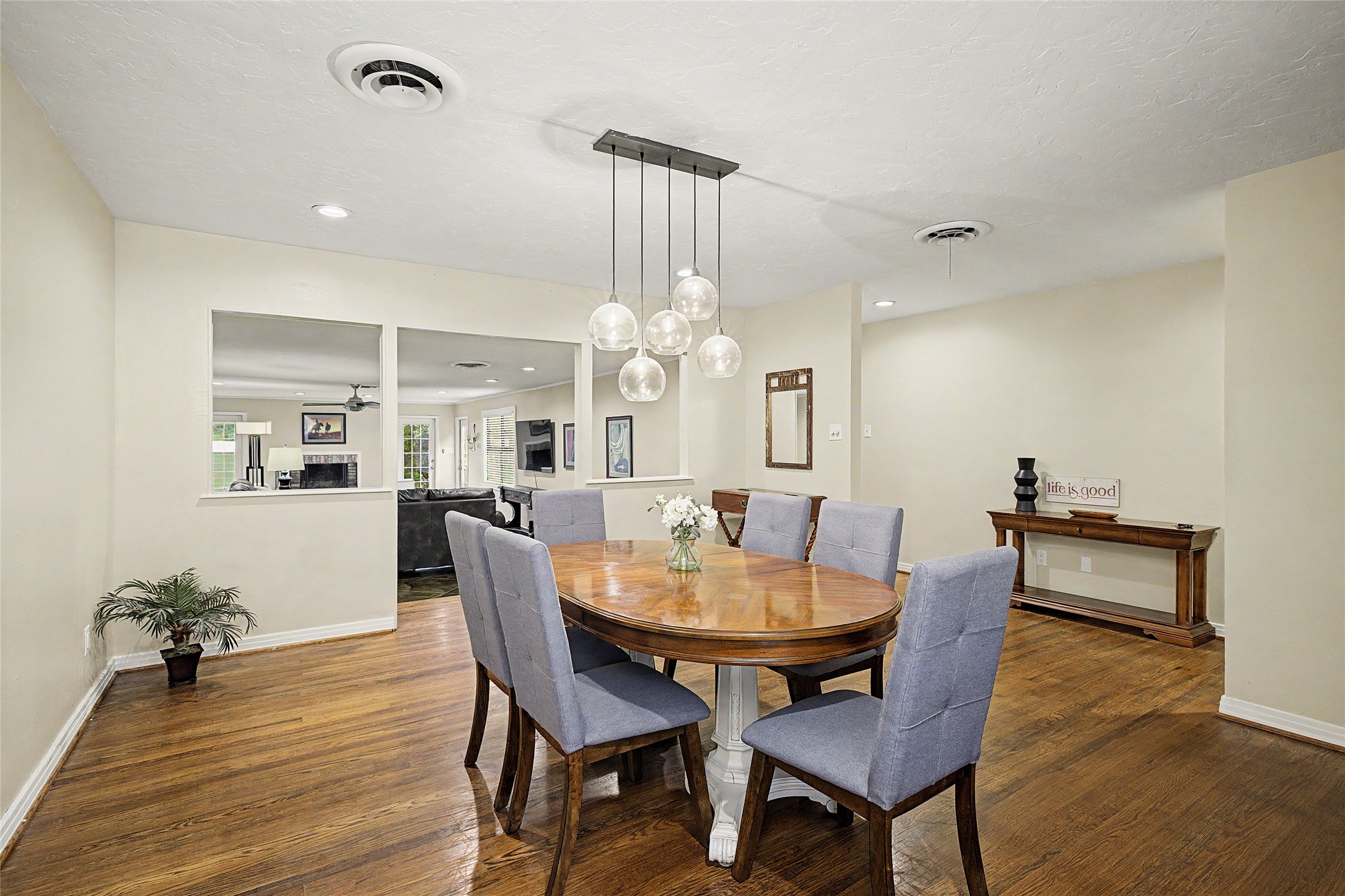 3644 W Seminary Drive Fort Worth TX 76109
