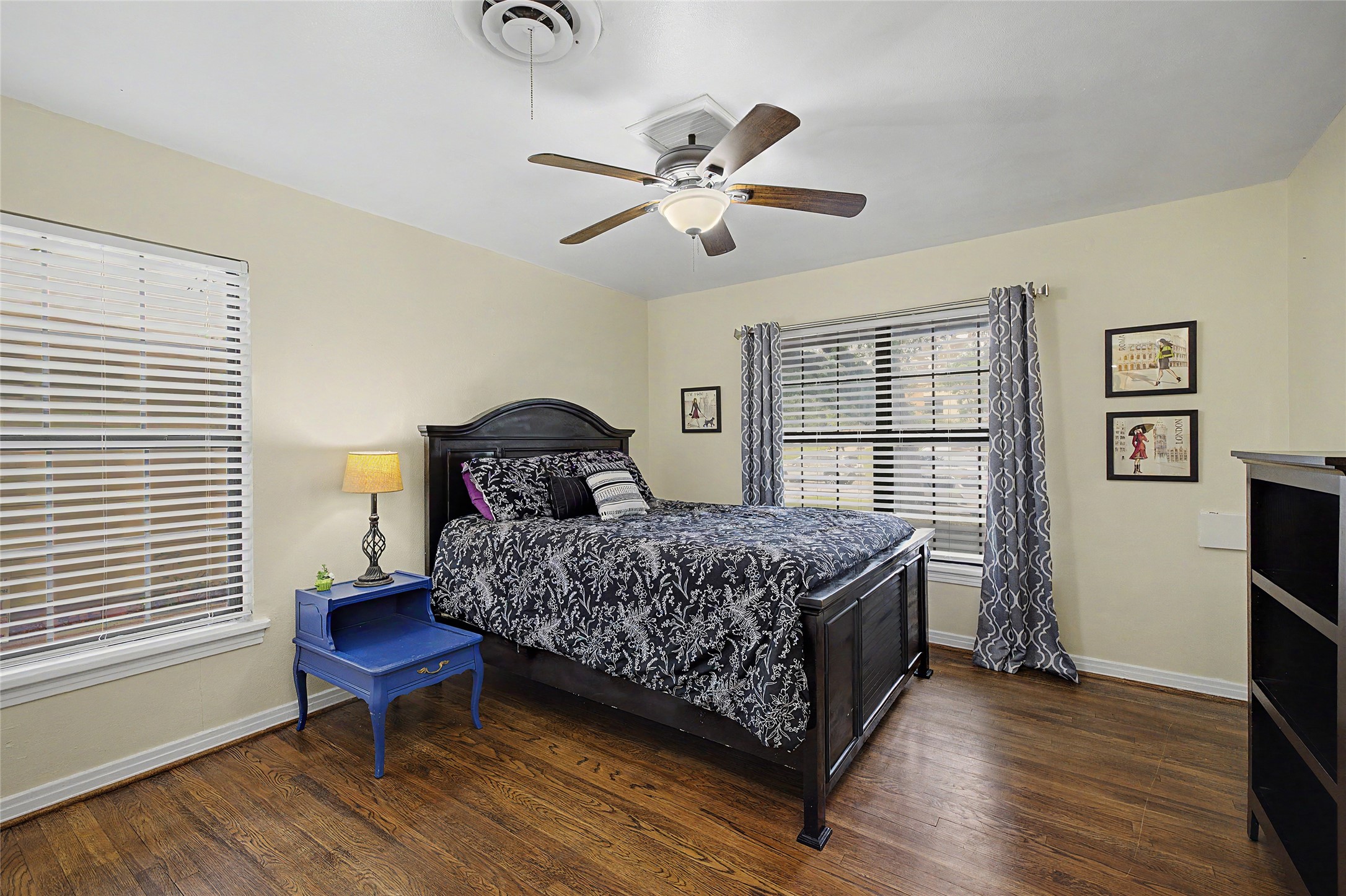 3644 W Seminary Drive Fort Worth TX 76109