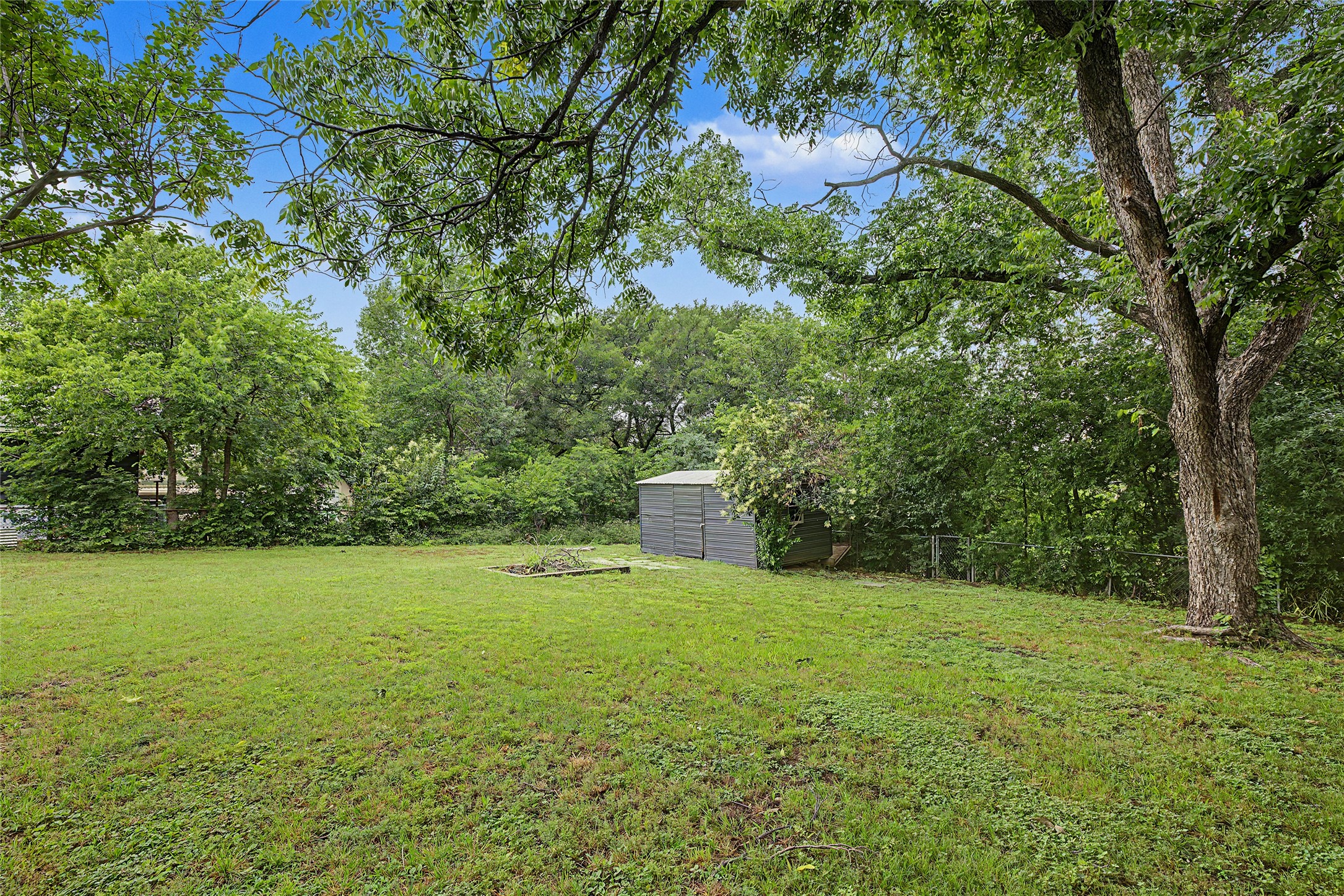 3644 W Seminary Drive Fort Worth TX 76109