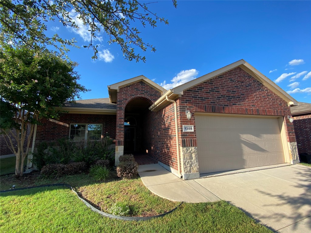 1308 Woodbine Cliff Drive Fort Worth TX 76179