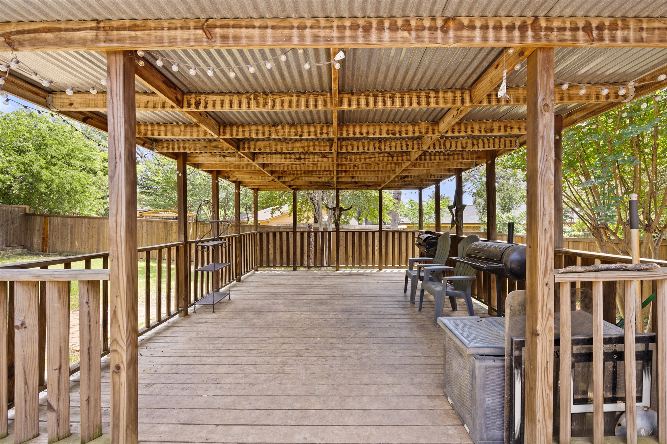 2010 Warwick Drive Arlington TX 76015
