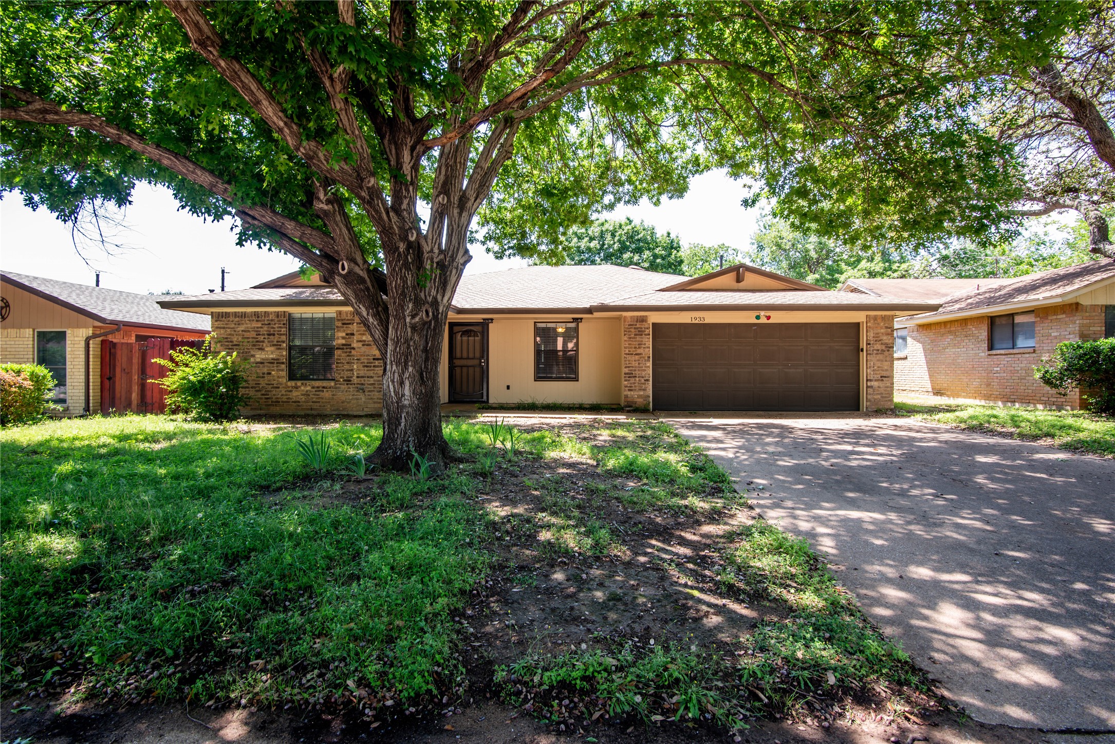 1933 Covey Court Irving TX 75060