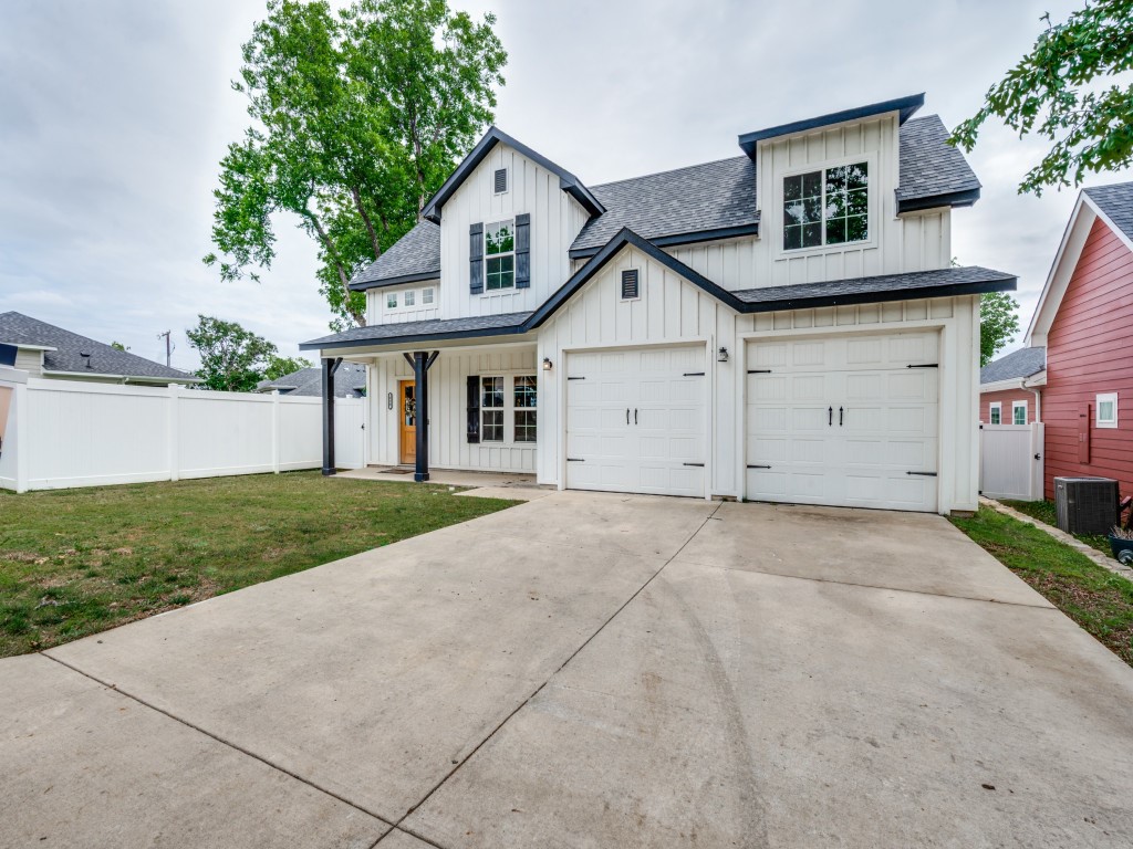 216 Wilson Street Lake Dallas TX 75065
