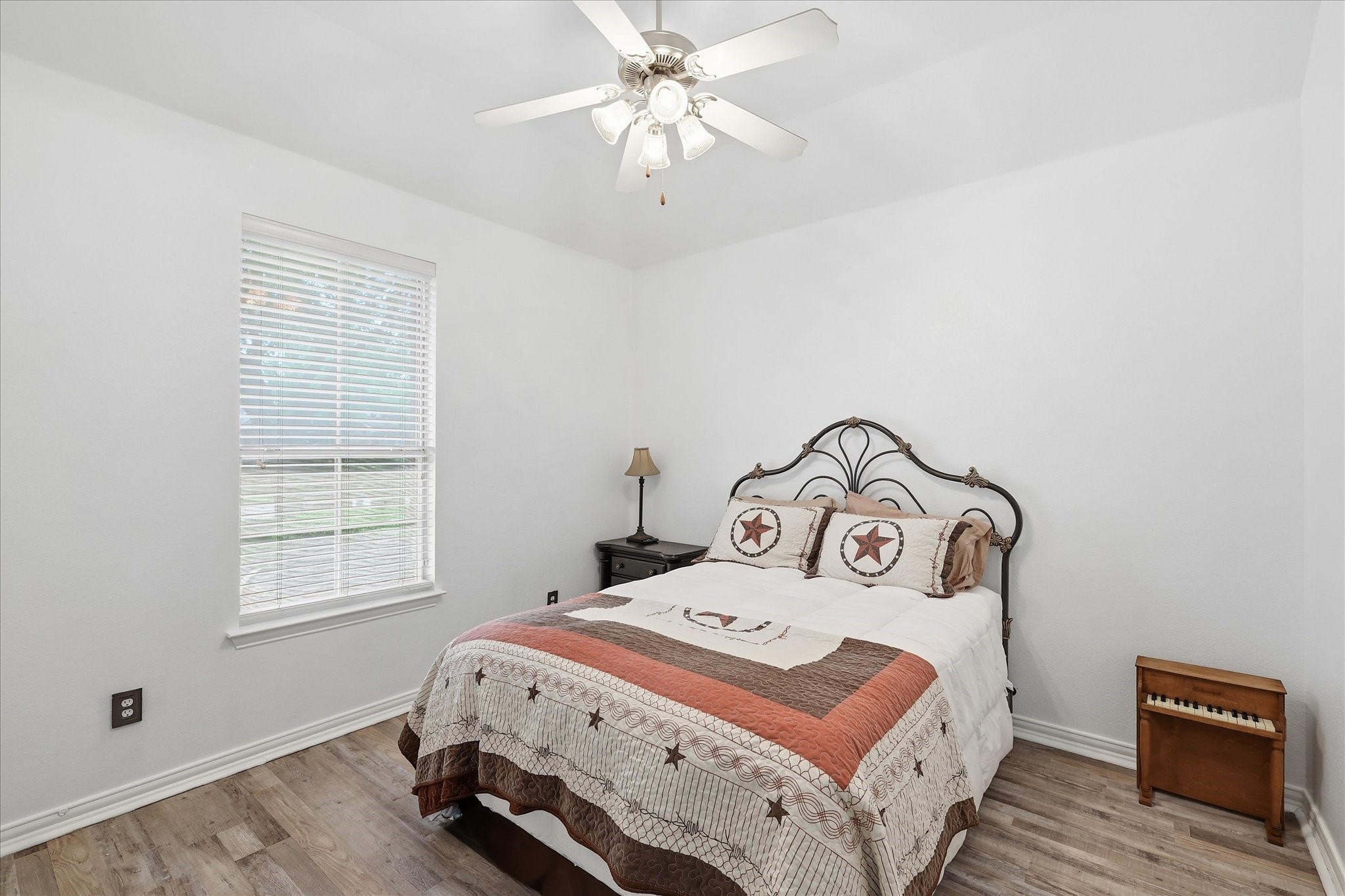 8106 Summerleaf Drive Arlington TX 76001