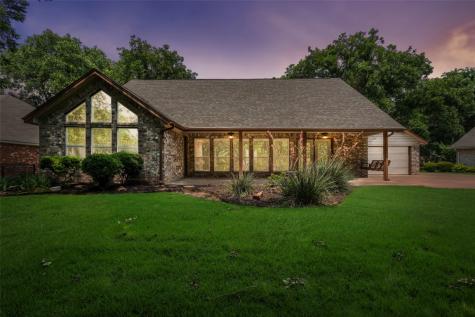 8719 S Monticello Circle Granbury TX 76049