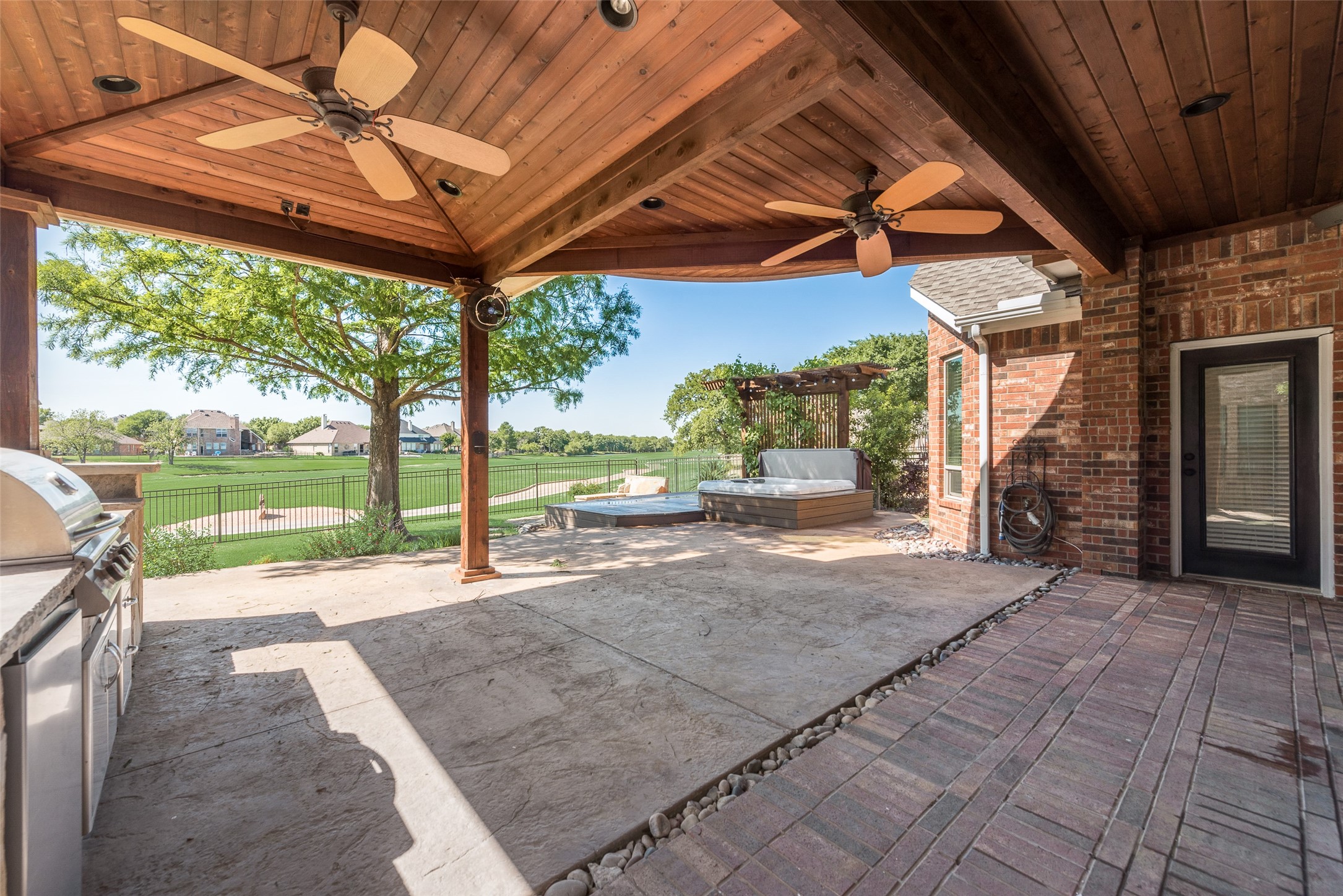 1371 Meadows Avenue Lantana TX 76226