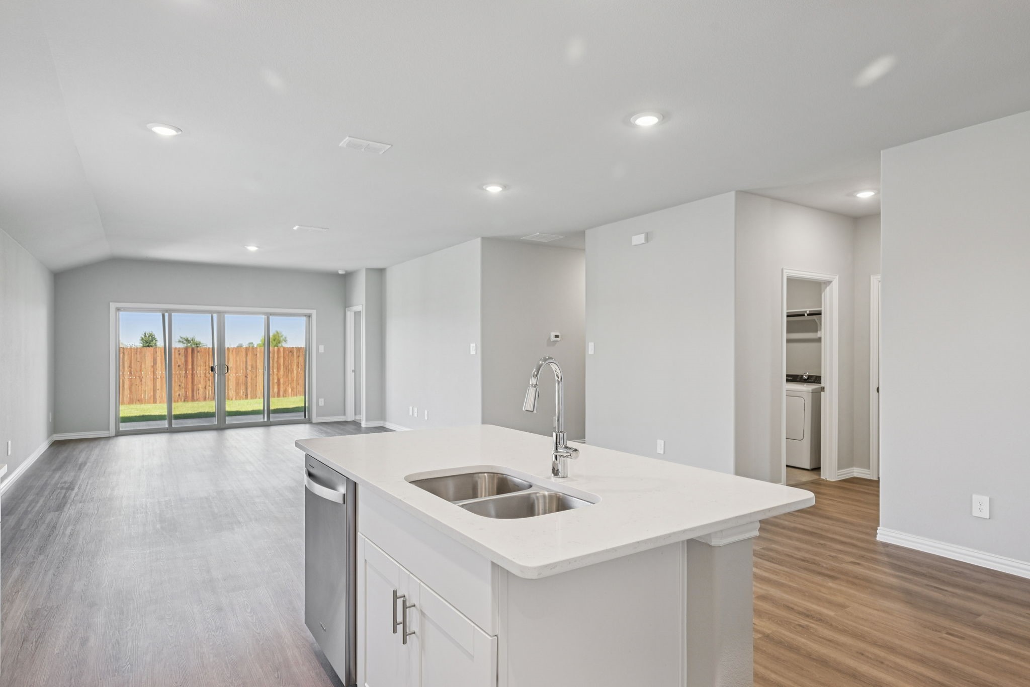 2112 Rannoch Street Sherman TX 75092