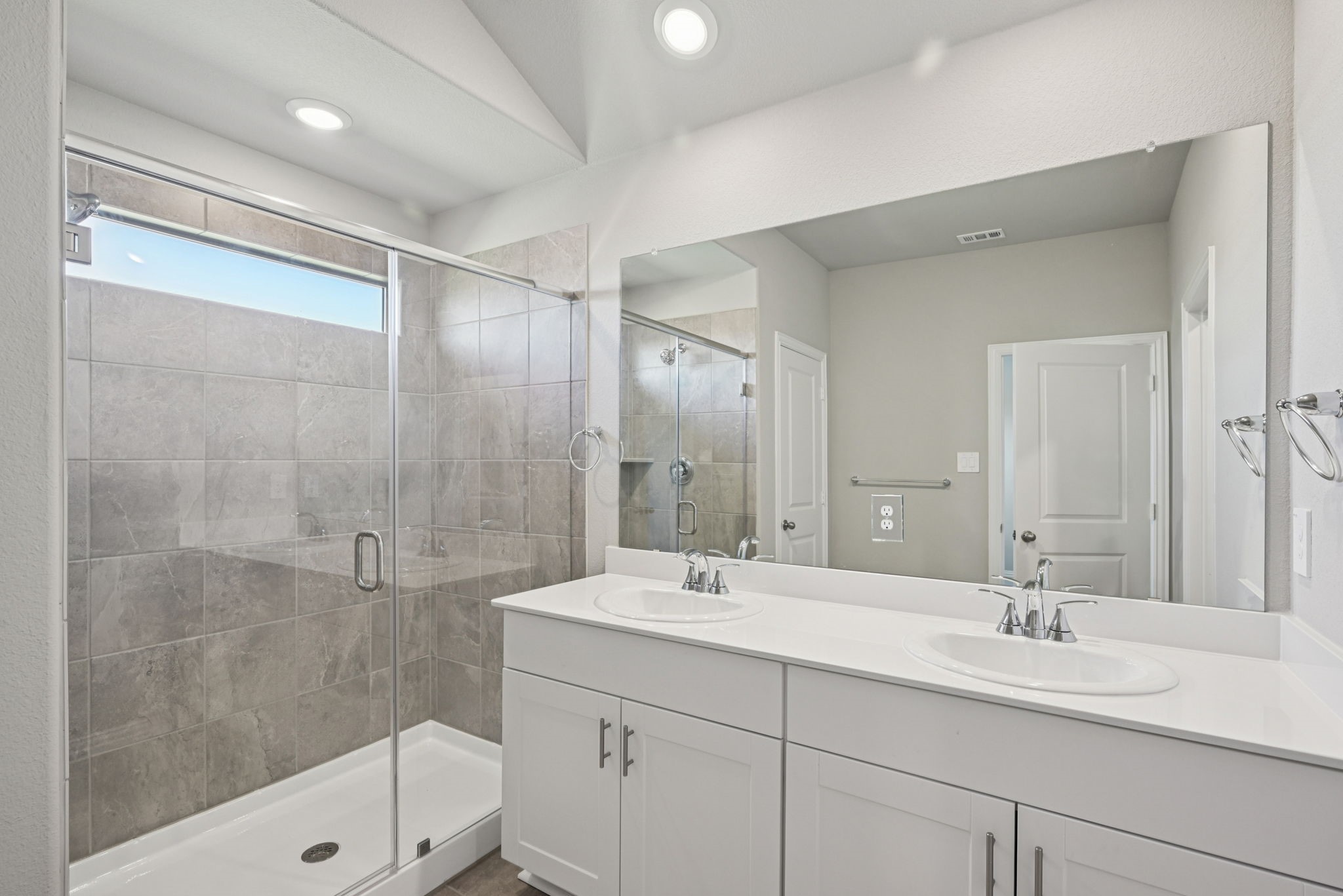 2112 Rannoch Street Sherman TX 75092