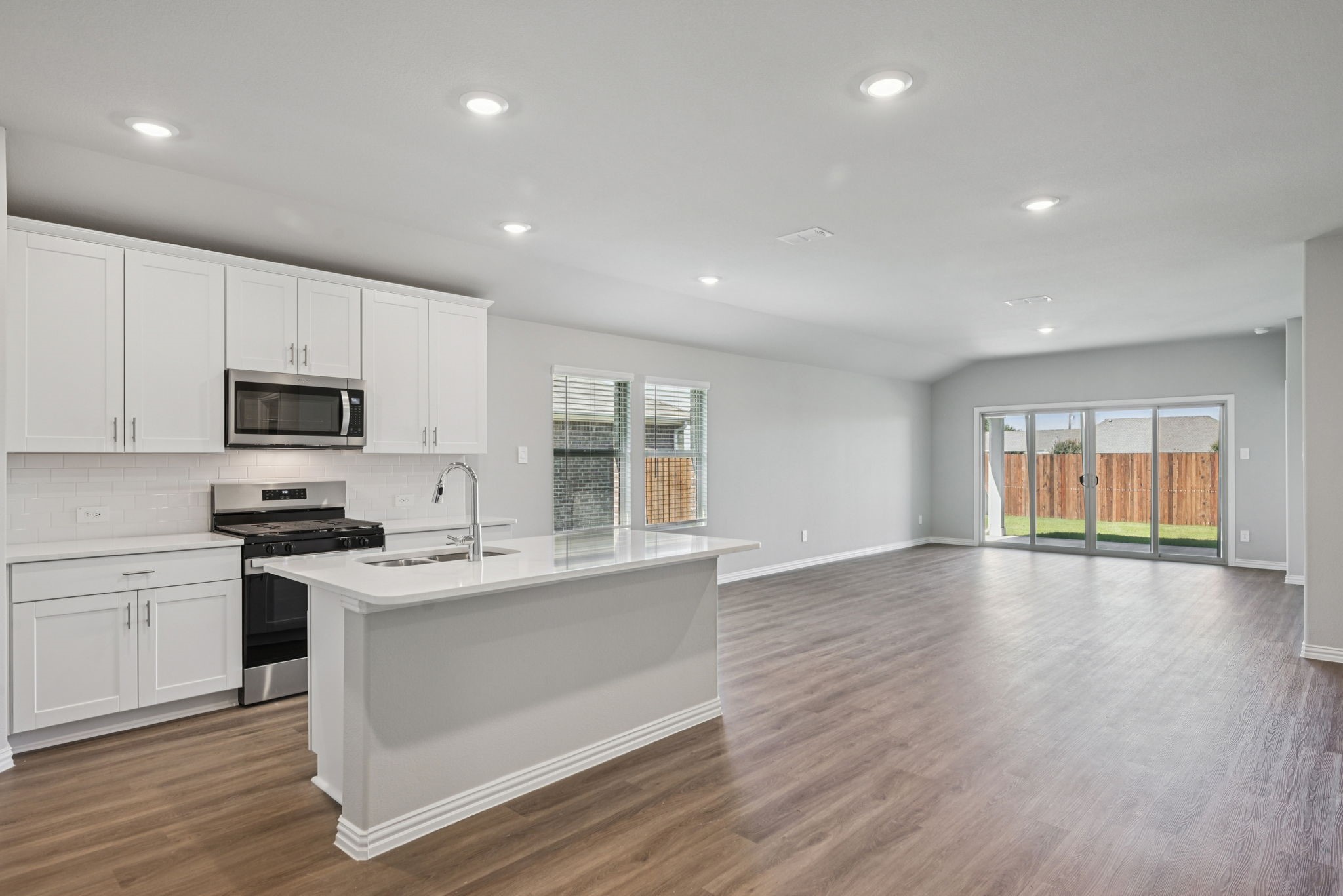 2112 Rannoch Street Sherman TX 75092