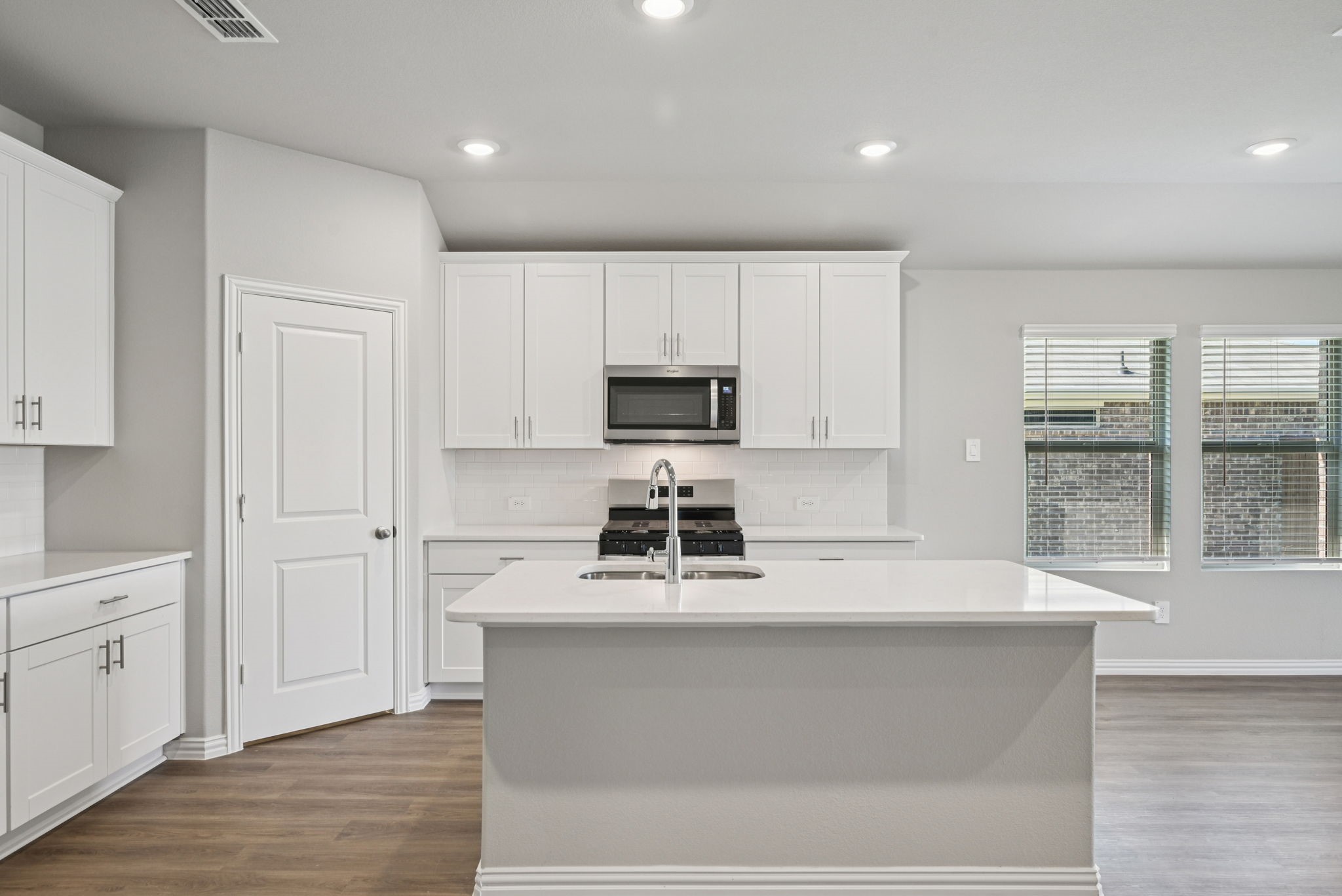 2112 Rannoch Street Sherman TX 75092