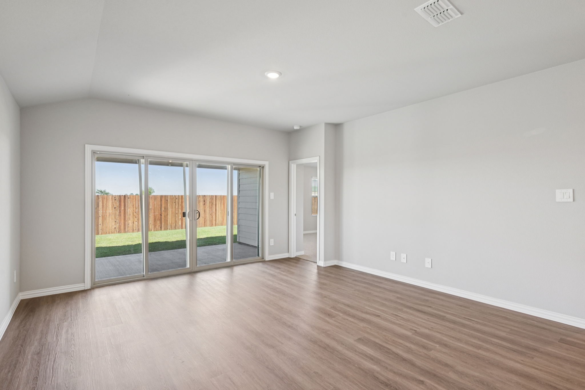 2112 Rannoch Street Sherman TX 75092