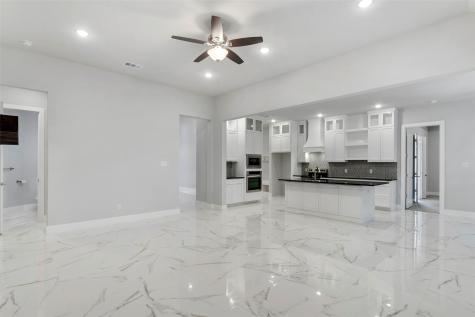 2217 S Peachtree Court Denison TX 75020