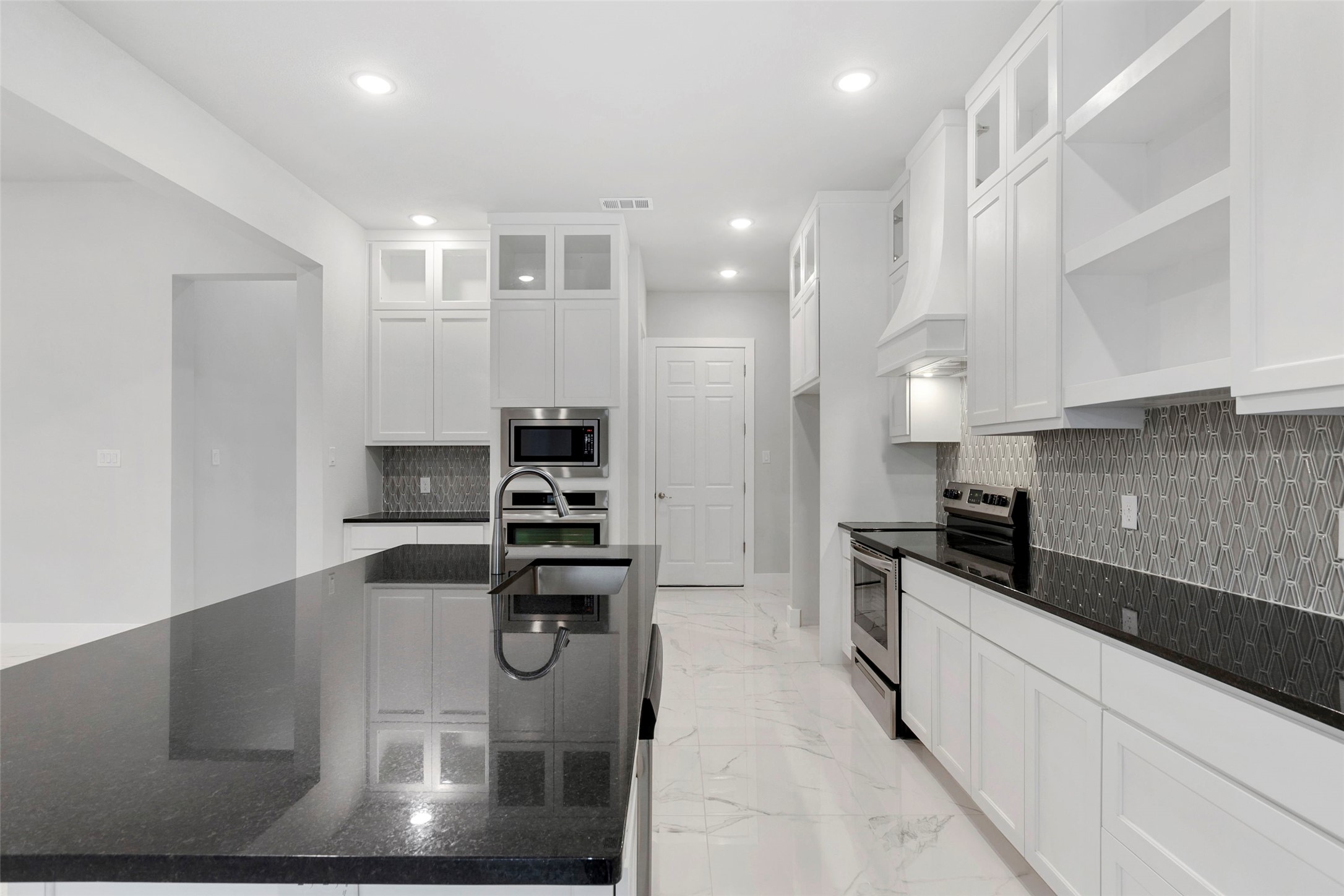 2217 S Peachtree Court Denison TX 75020