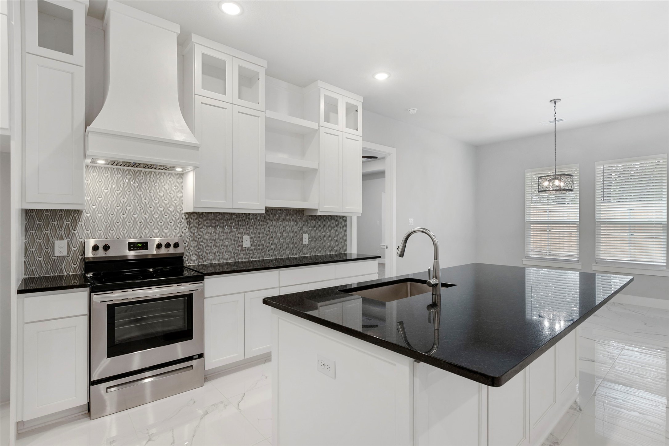 2217 S Peachtree Court Denison TX 75020