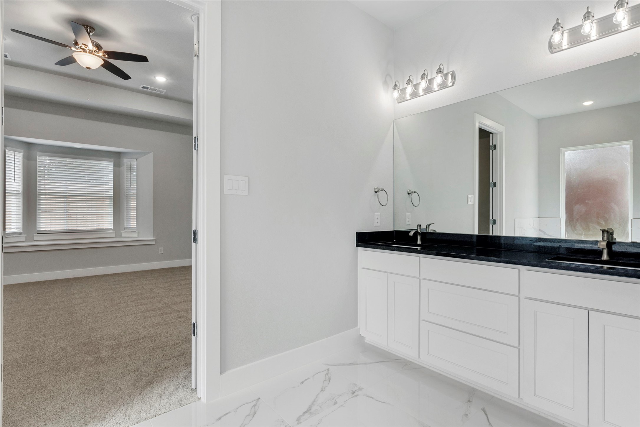 2217 S Peachtree Court Denison TX 75020