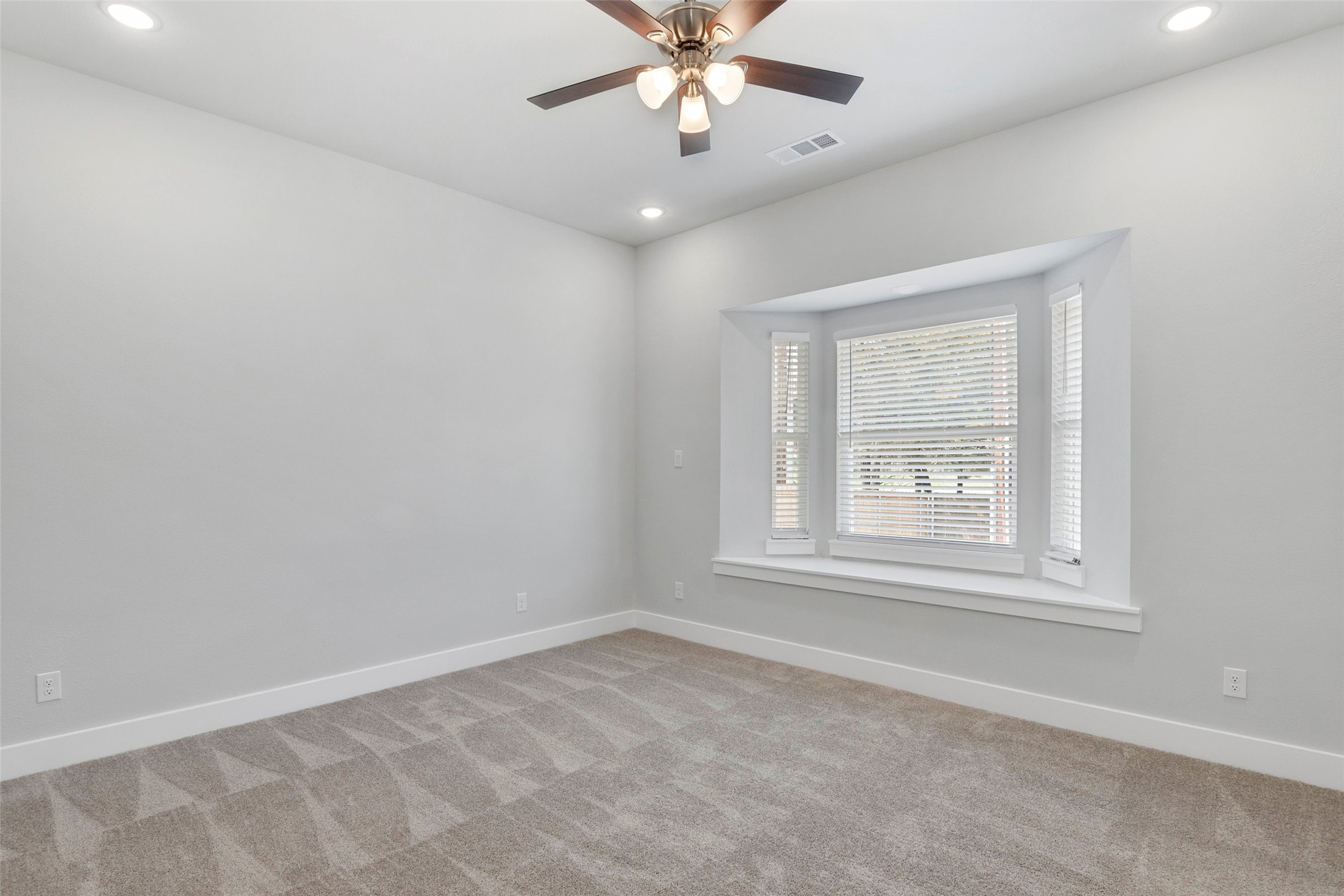 2217 S Peachtree Court Denison TX 75020