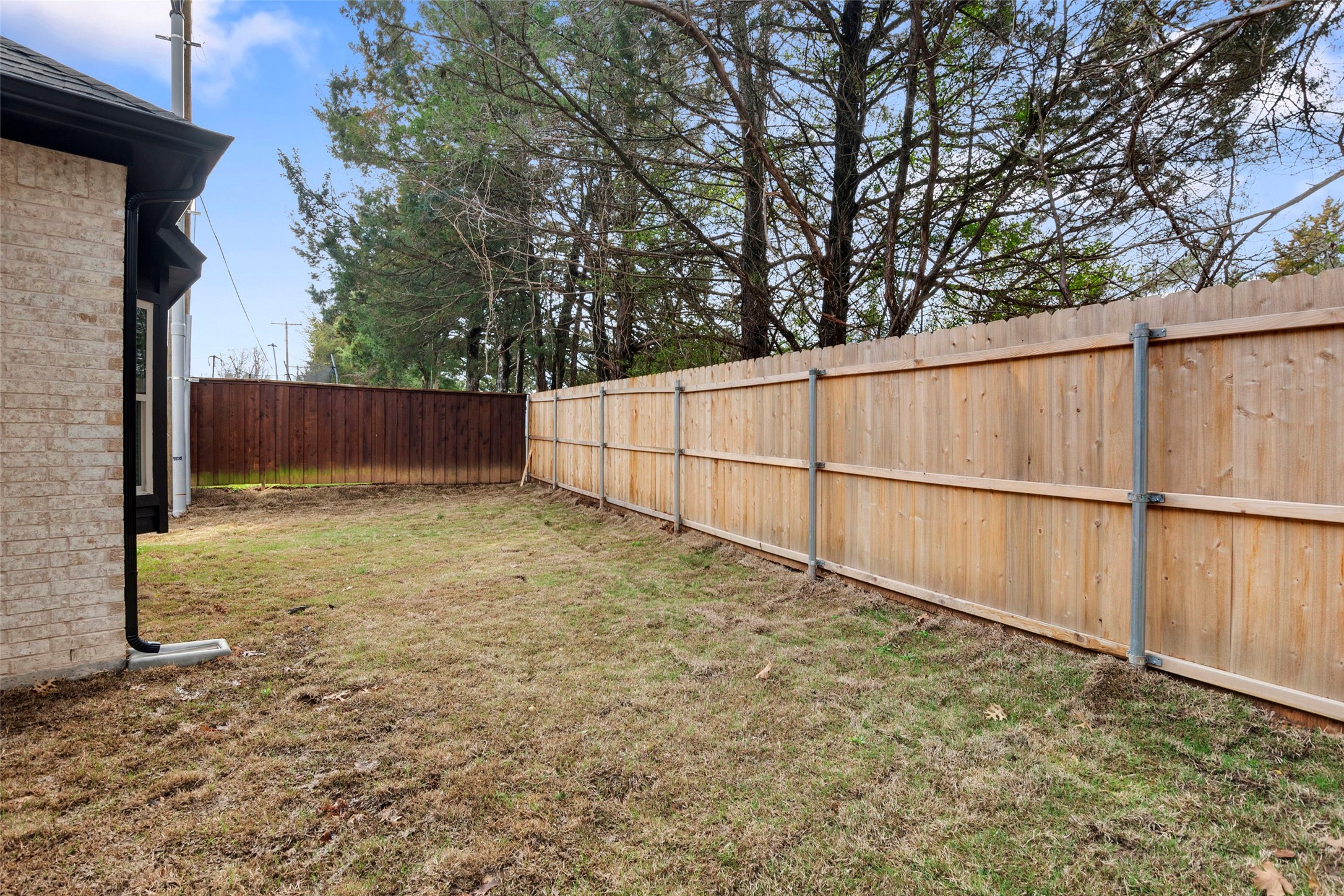 2217 S Peachtree Court Denison TX 75020