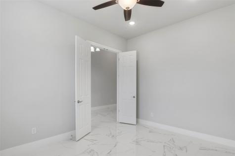 2217 S Peachtree Court Denison TX 75020