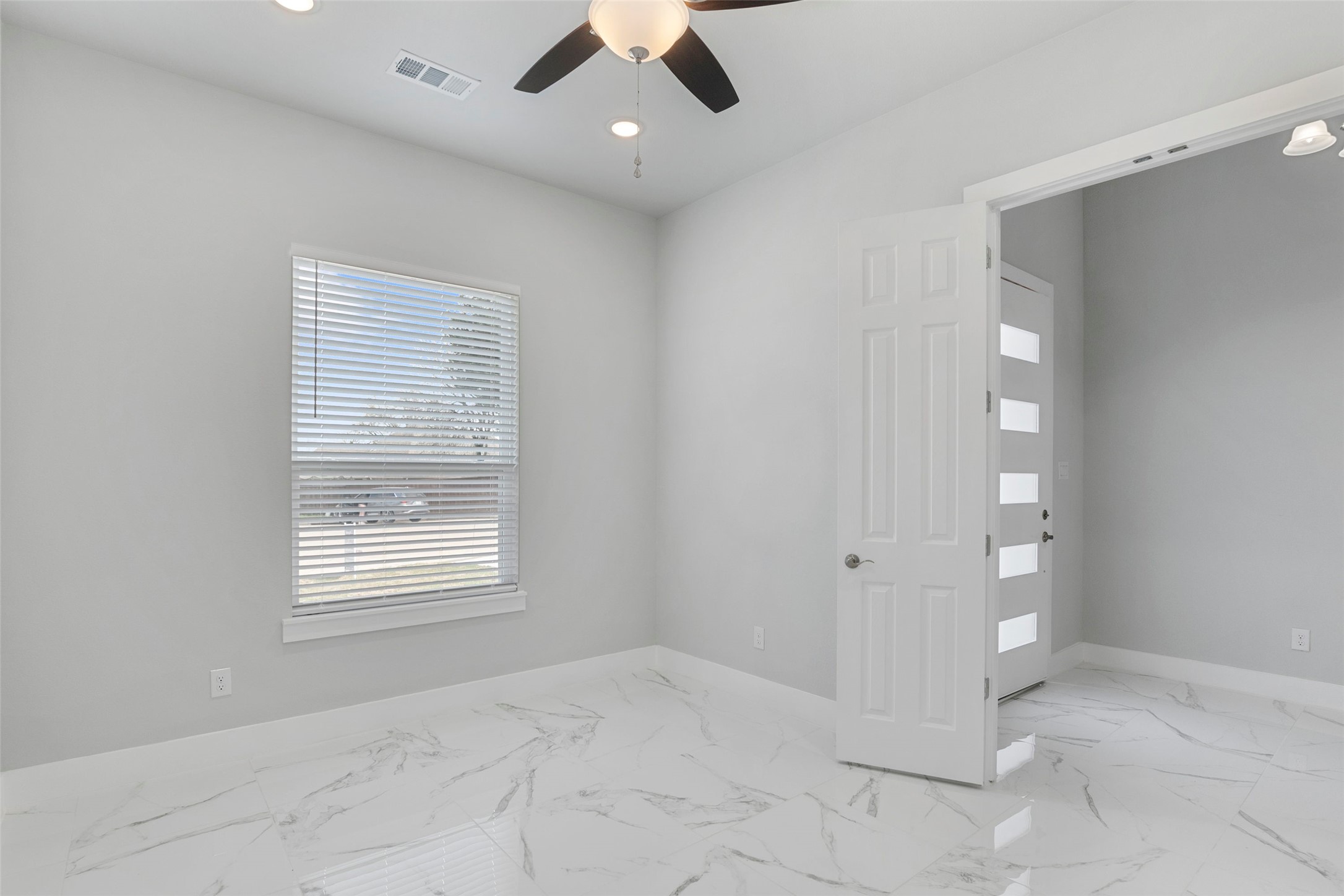 2217 S Peachtree Court Denison TX 75020