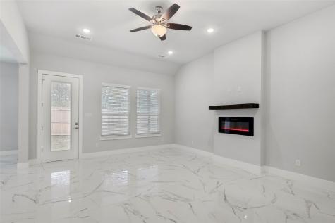 2217 S Peachtree Court Denison TX 75020