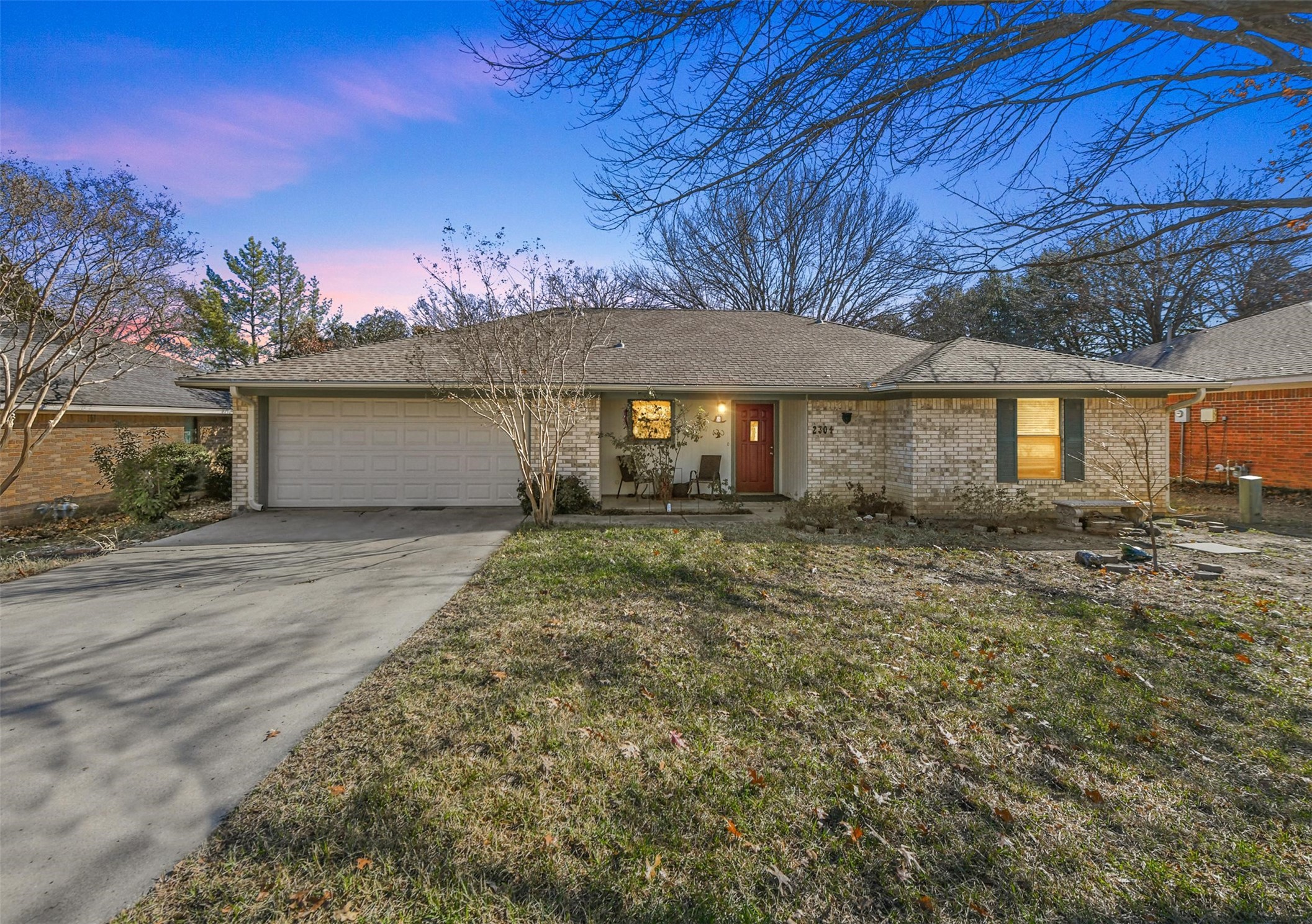 2304 Parkside Drive Denton TX 76201