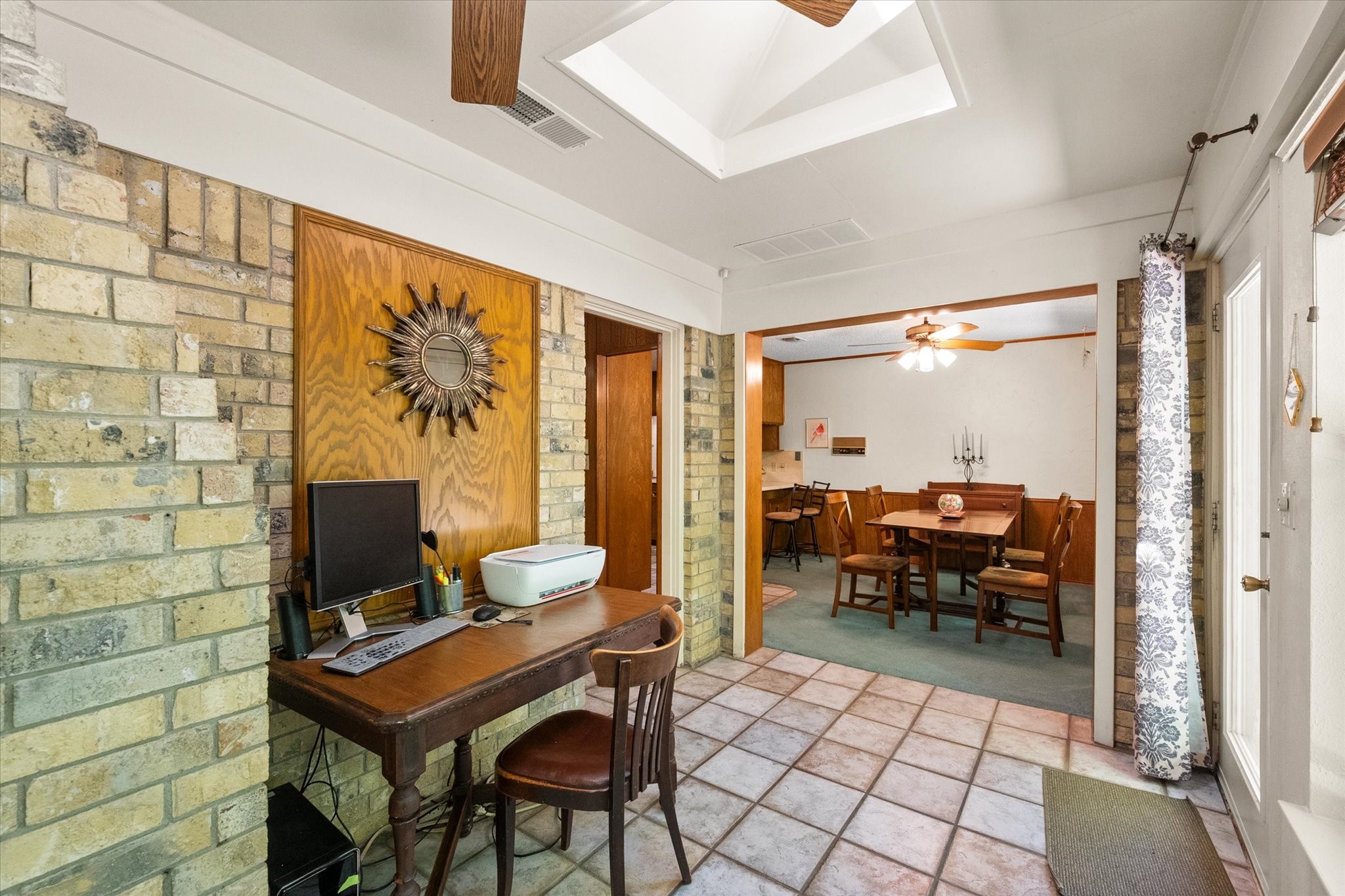 2213 Shadywood Court Arlington TX 76012