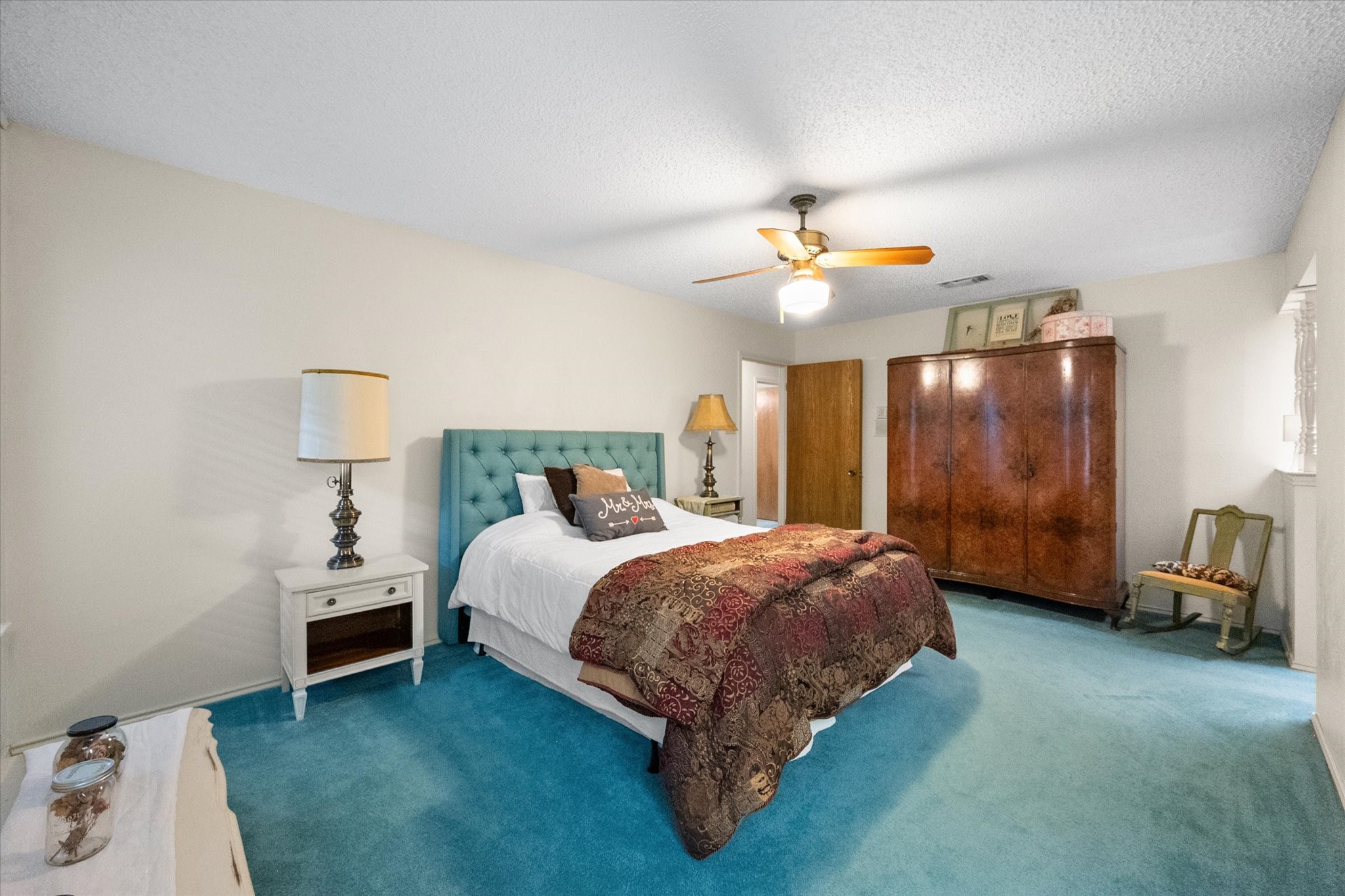 2213 Shadywood Court Arlington TX 76012