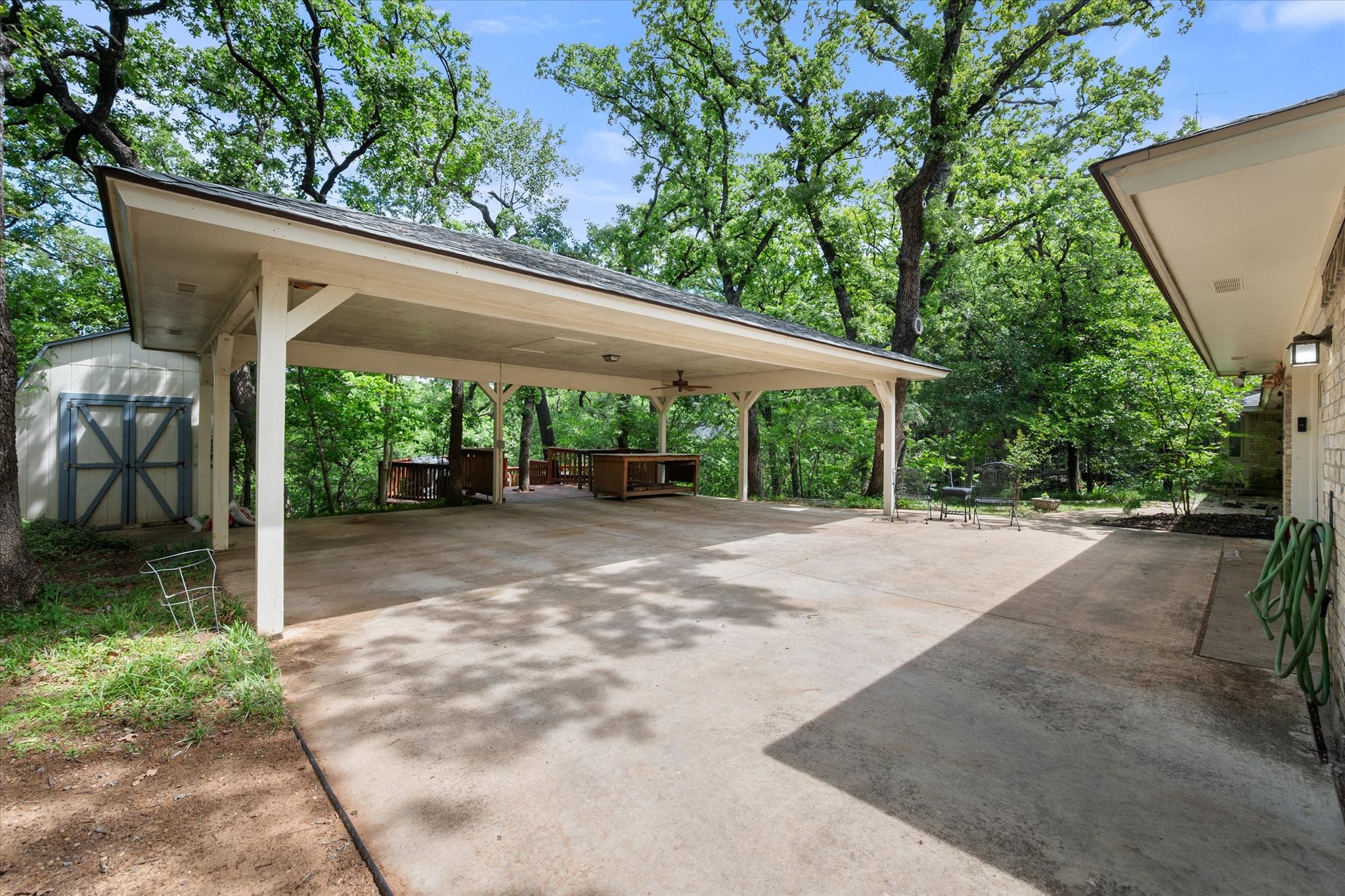 2213 Shadywood Court Arlington TX 76012