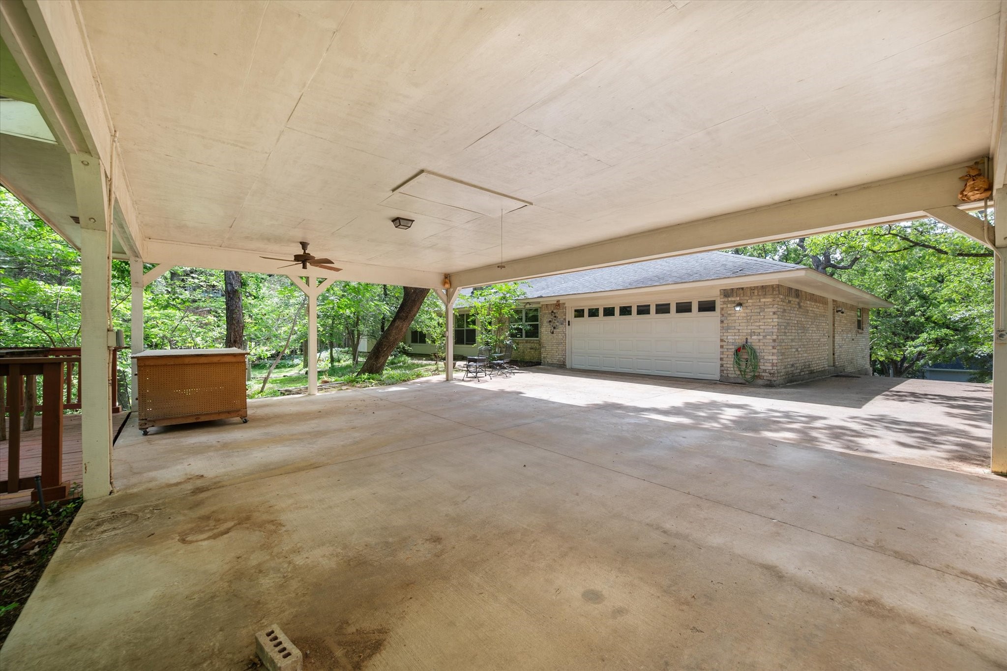 2213 Shadywood Court Arlington TX 76012