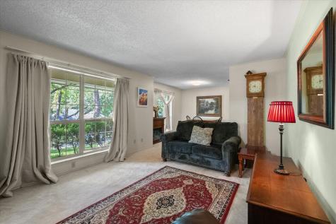 2213 Shadywood Court Arlington TX 76012