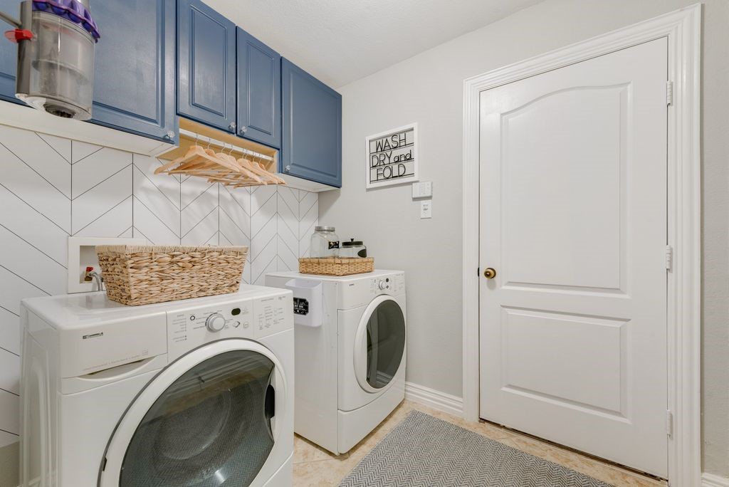 2944 Bahia Grand Prairie TX 75054