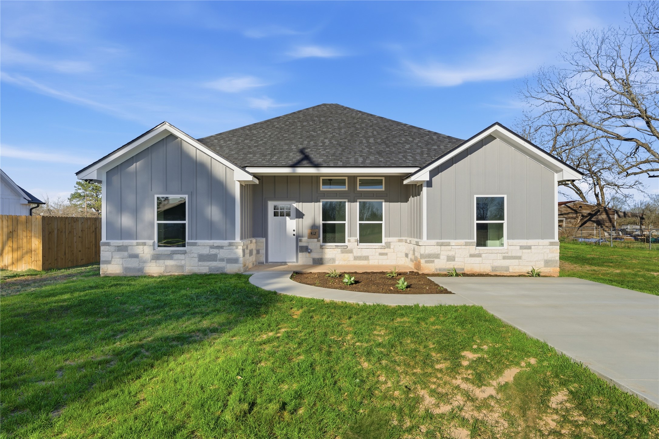 412 E Hunt Street Bremond TX 76629