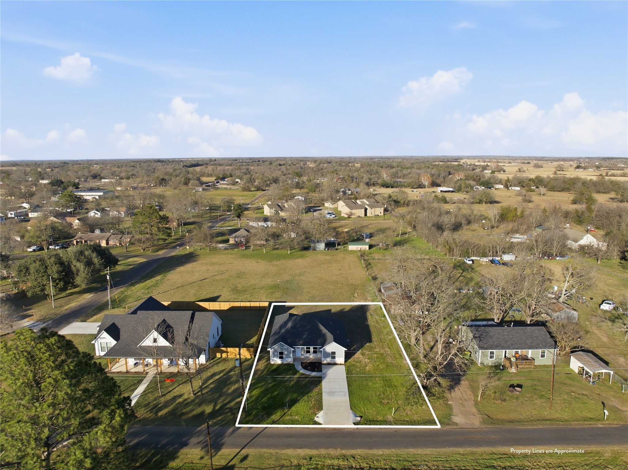 412 E Hunt Street Bremond TX 76629