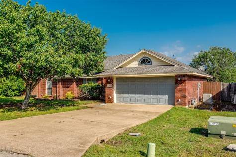 308 N Point Drive Venus TX 76084