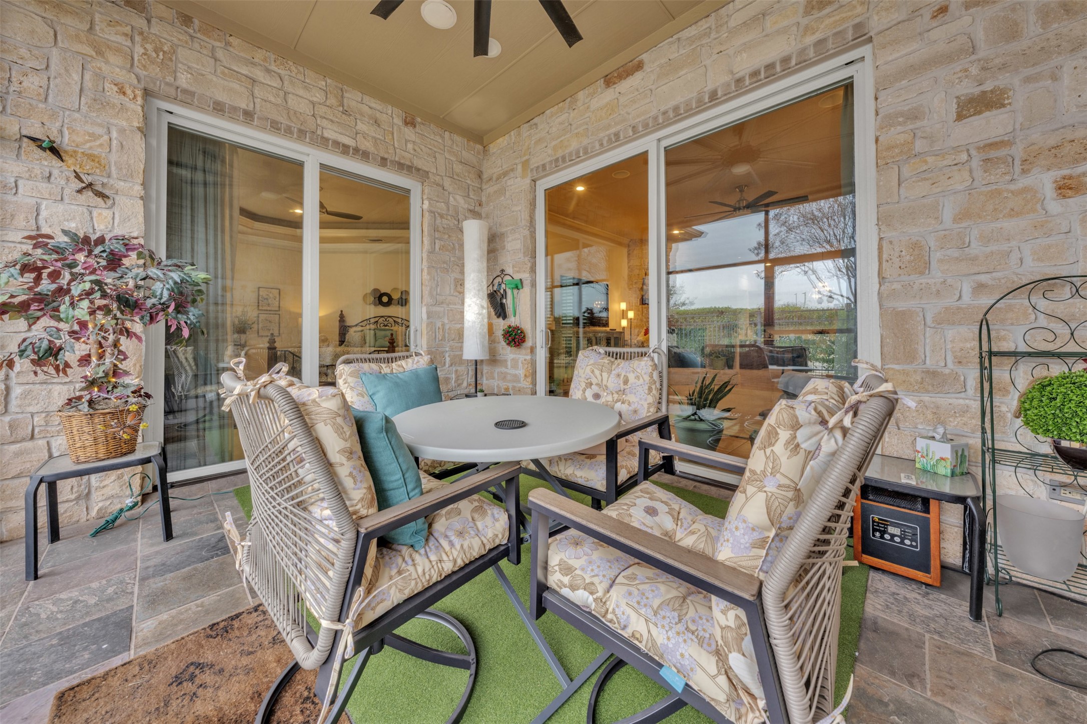 2400 Vineyard Drive Granbury TX 76048