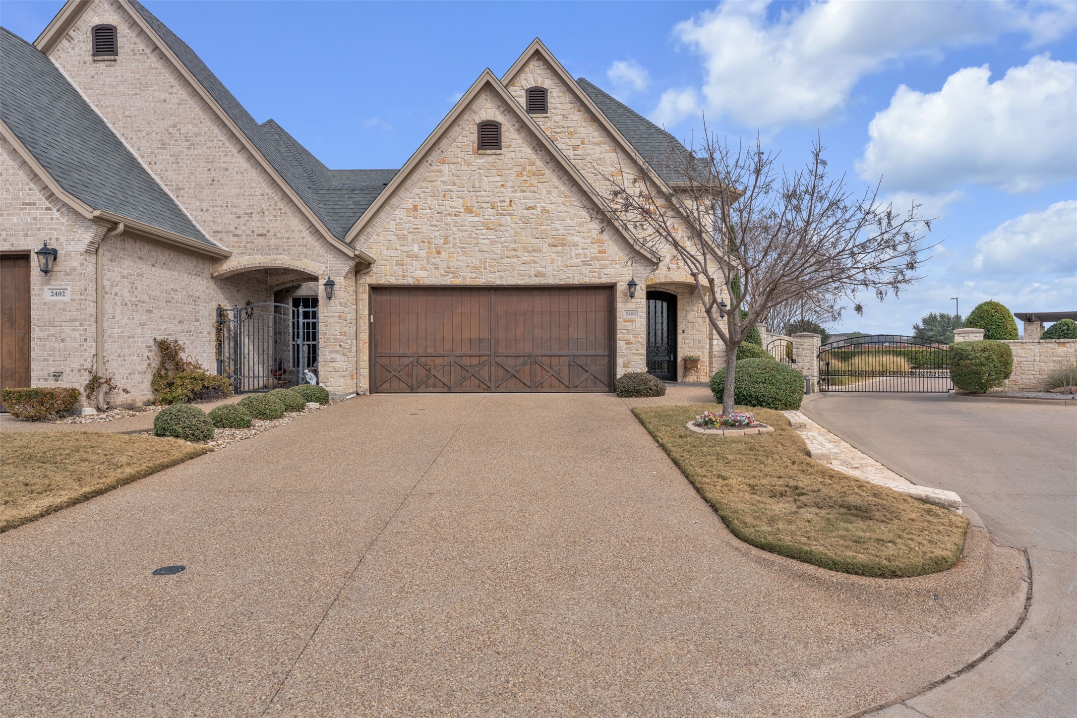 2400 Vineyard Drive Granbury TX 76048