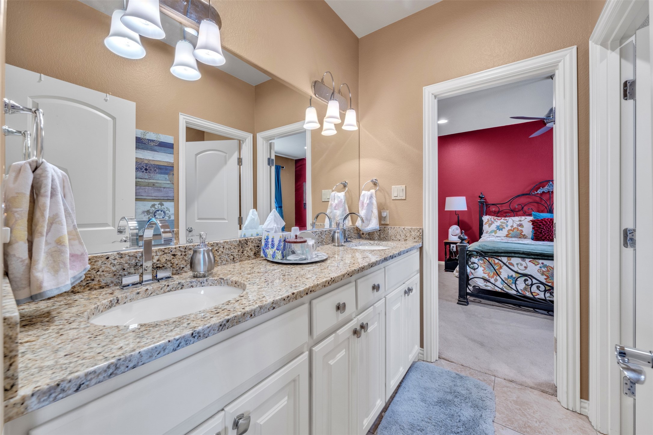 2400 Vineyard Drive Granbury TX 76048