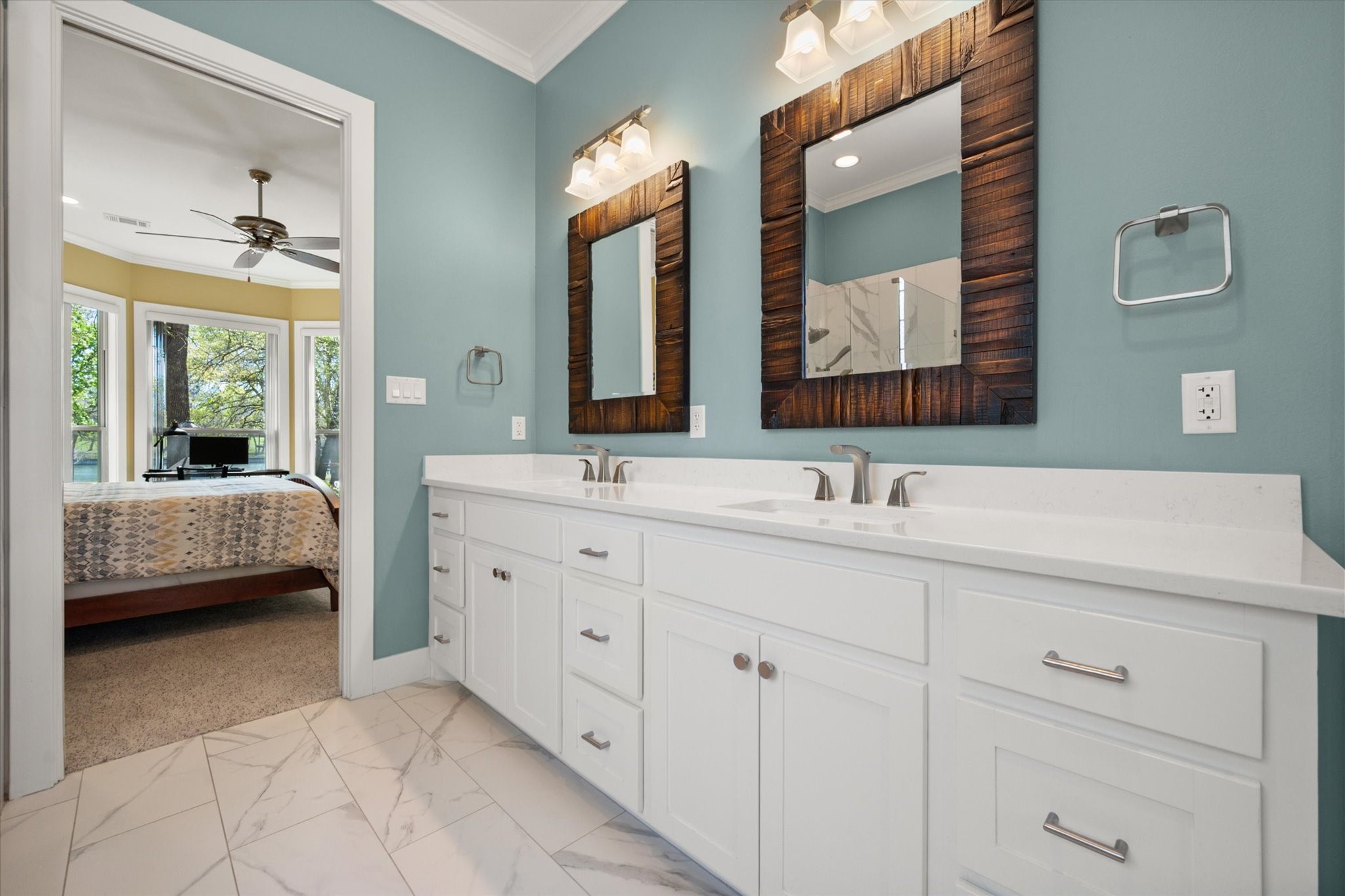 892 Waters Edge Drive Corsicana TX 75109