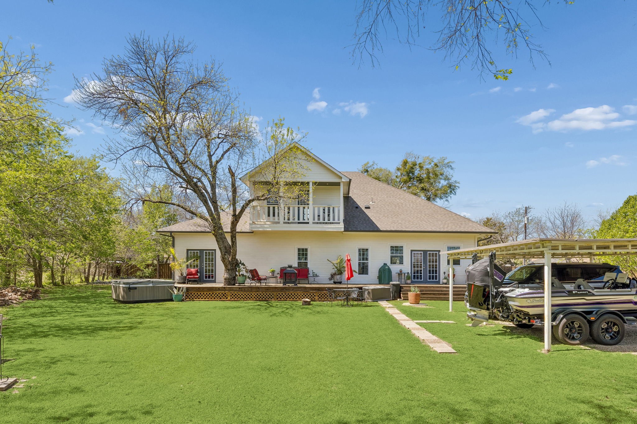 110 S Walnut Roanoke TX 76262
