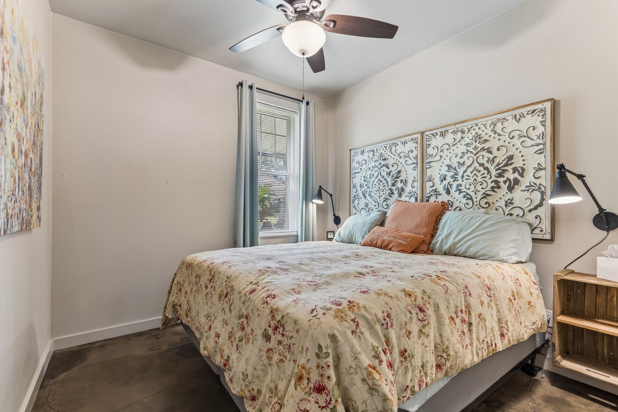 110 S Walnut Roanoke TX 76262