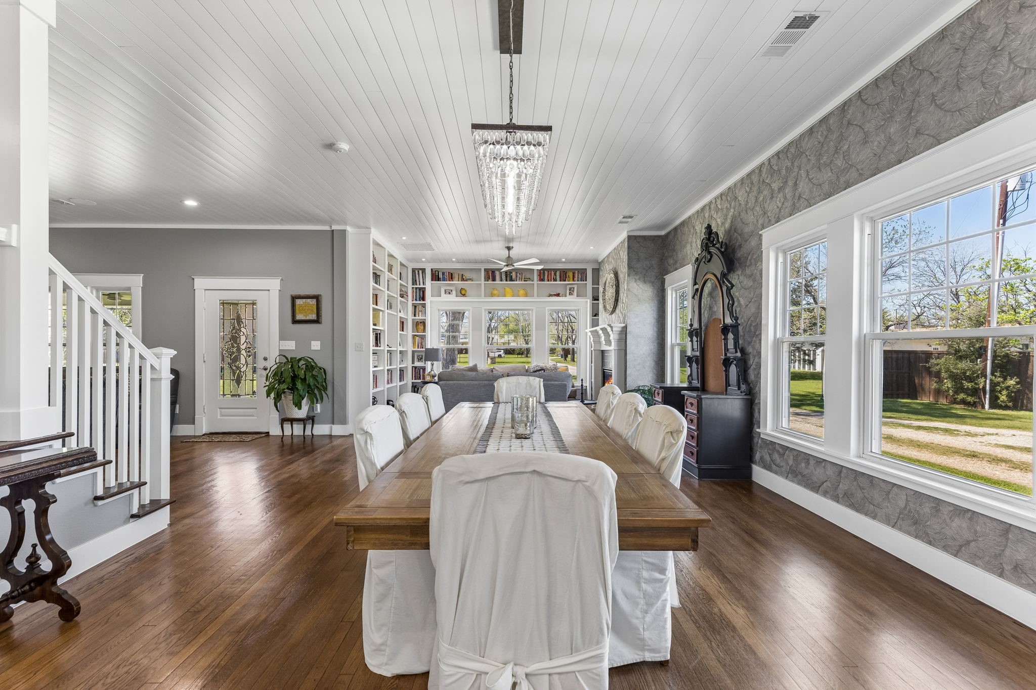 110 S Walnut Roanoke TX 76262