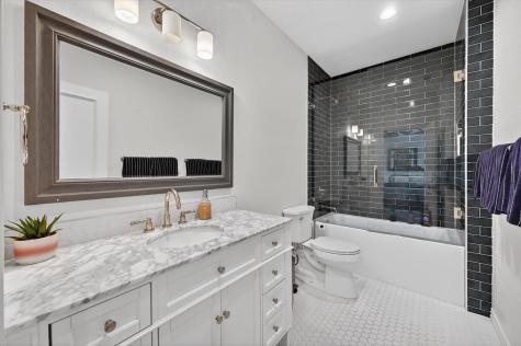 5132 Quail Lake Drive Dallas TX 75287
