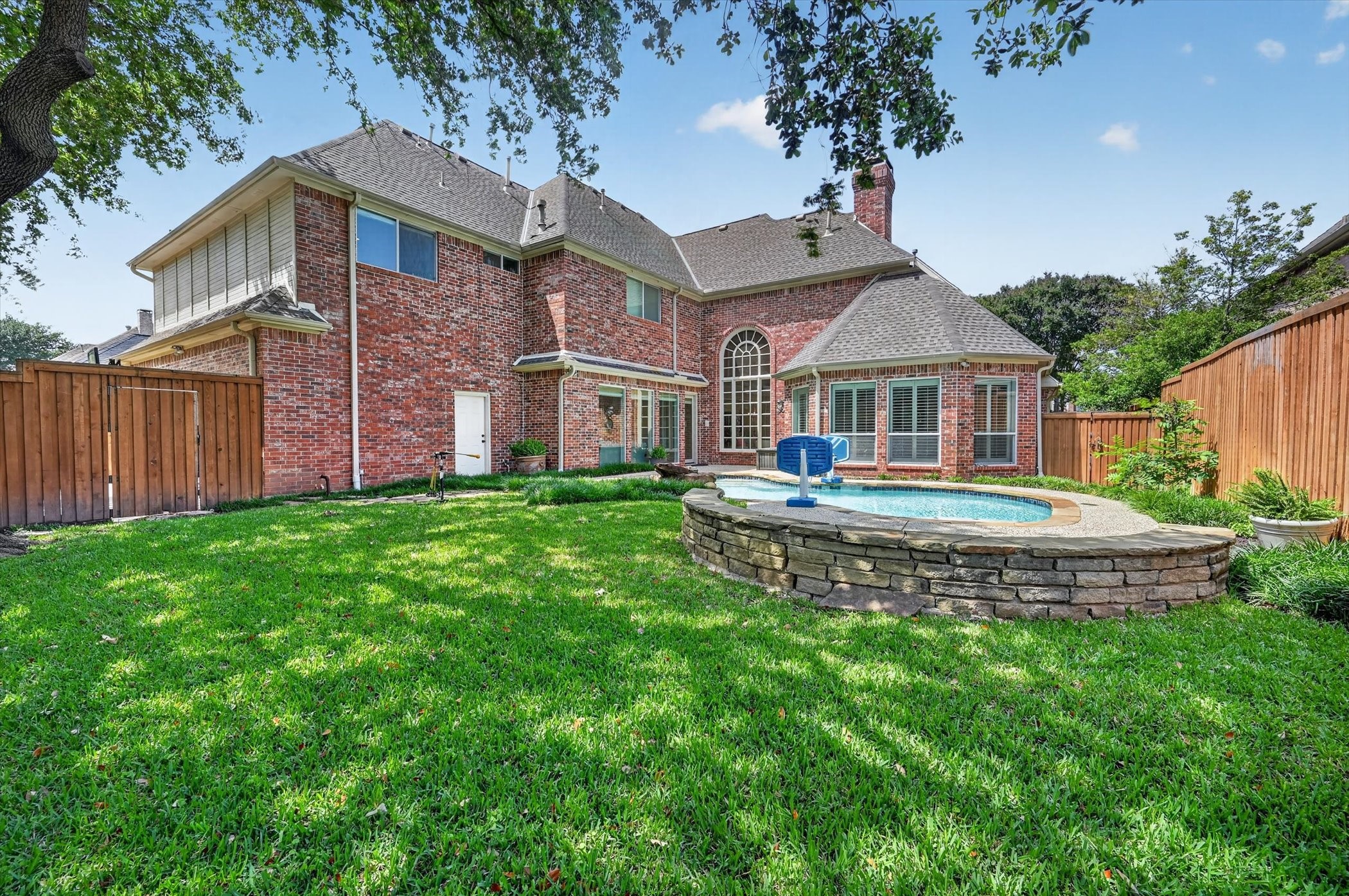 5132 Quail Lake Drive Dallas TX 75287