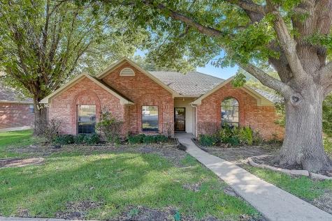 1926 Orchard Trail Garland TX 75040