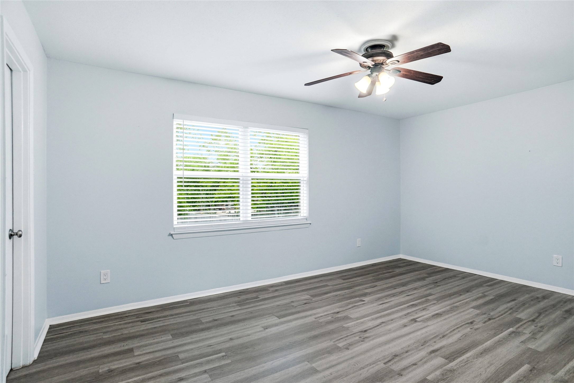 2823 Ermine Way Farmers Branch TX 75234