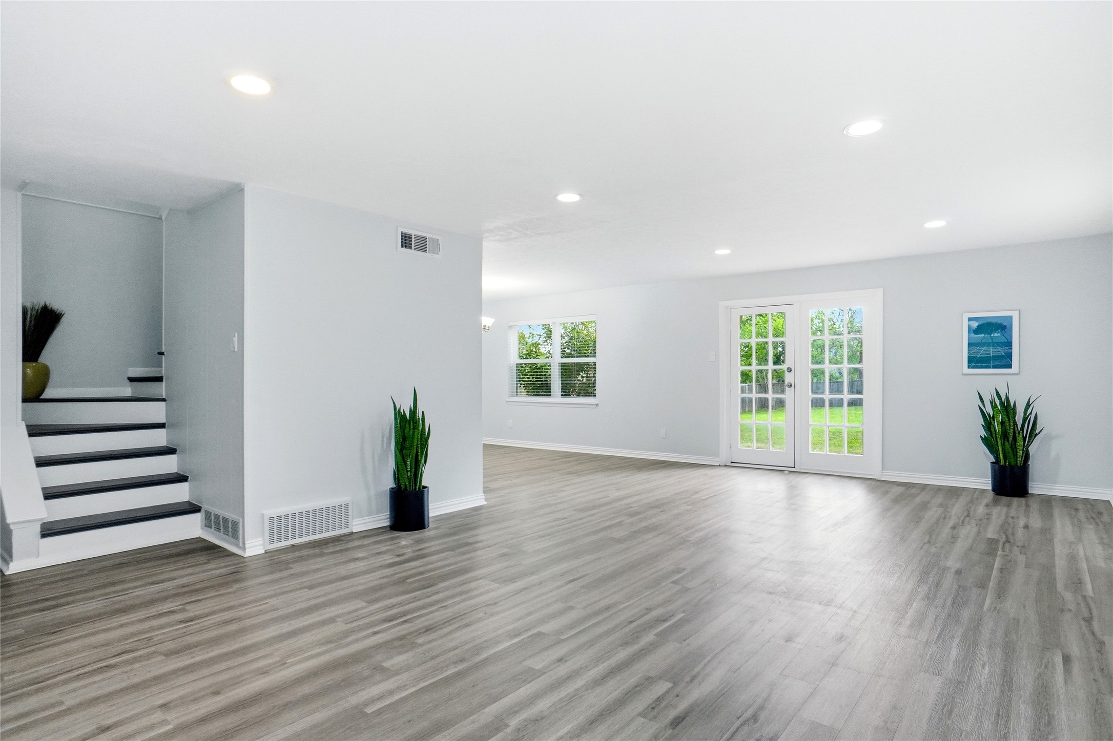 2823 Ermine Way Farmers Branch TX 75234
