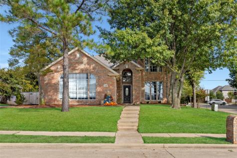 2009 Walnut Hill Drive Rowlett TX 75088
