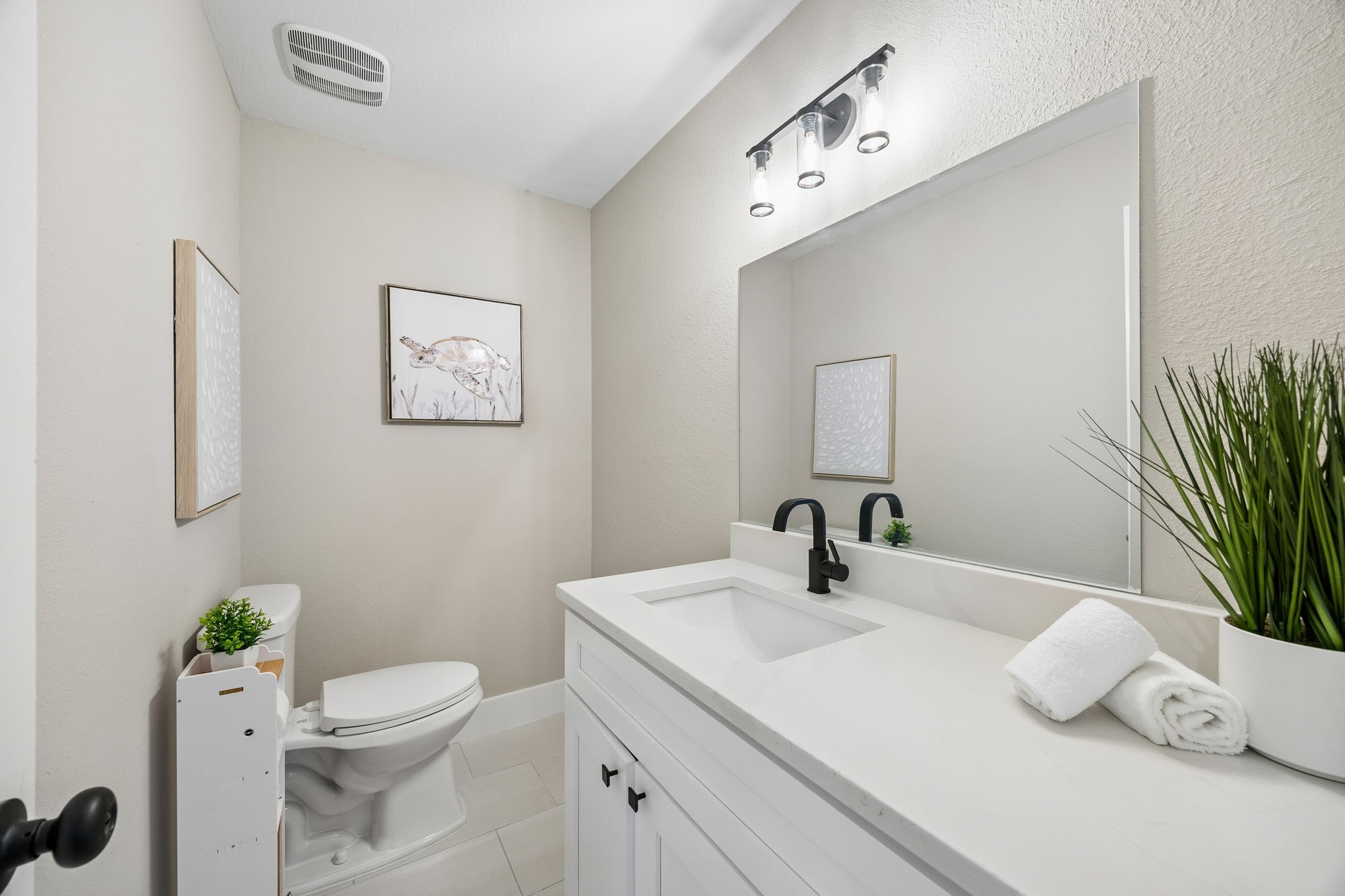 104 W 2nd Street Waxahachie TX 75165